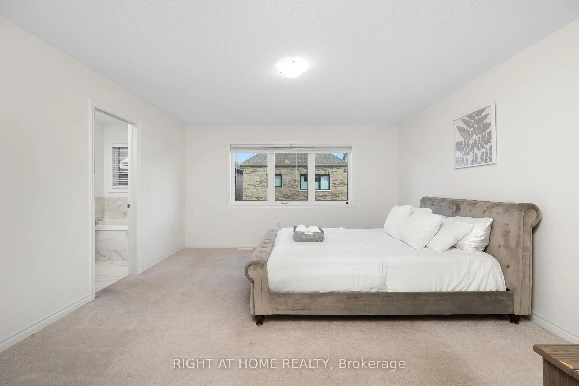 Photo 17 of 106 Laing Drive N, Whitby, Rural Whitby — HOMEH