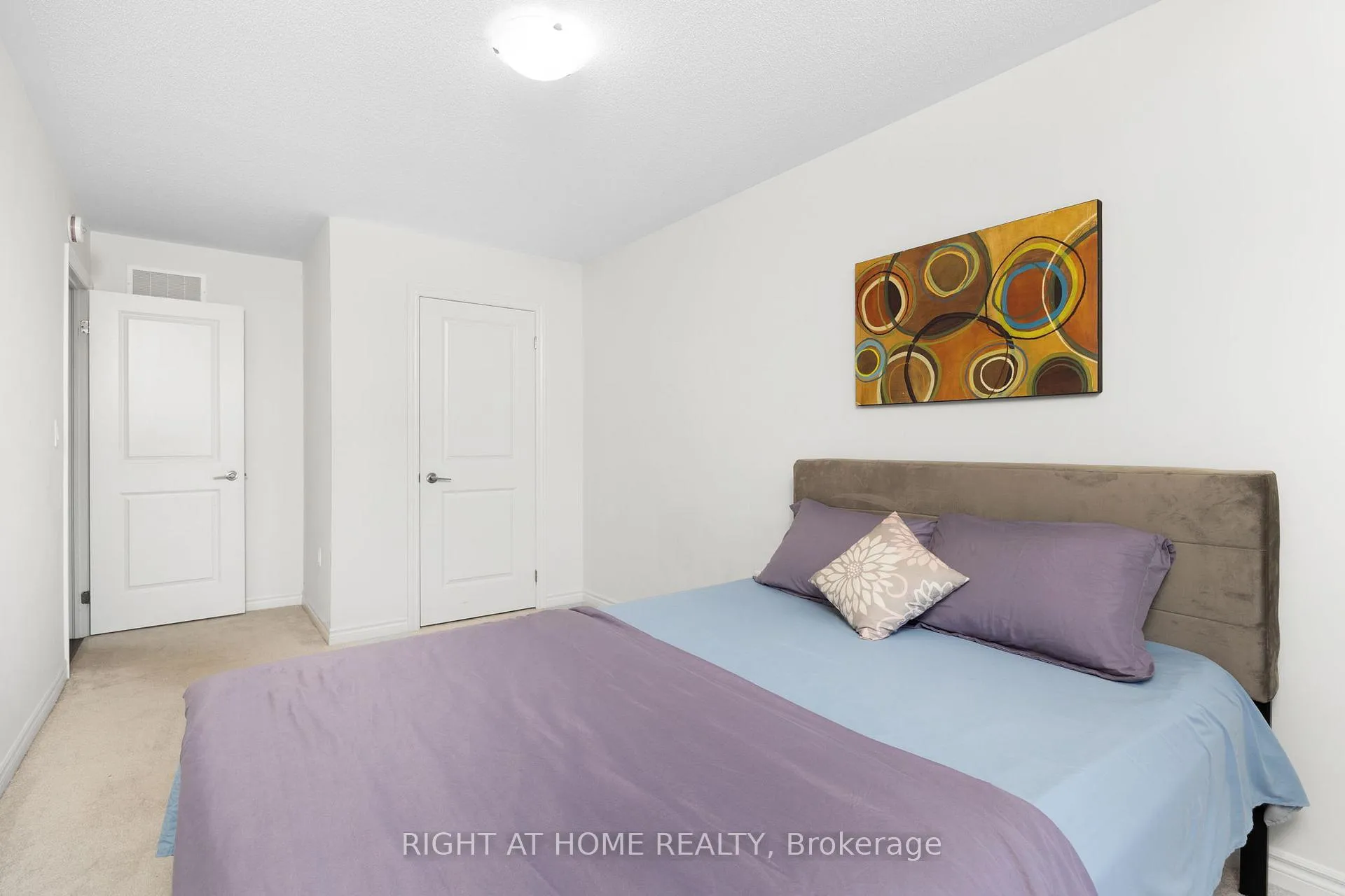 Photo 22 of 106 Laing Drive N, Whitby, Rural Whitby — HOMEH