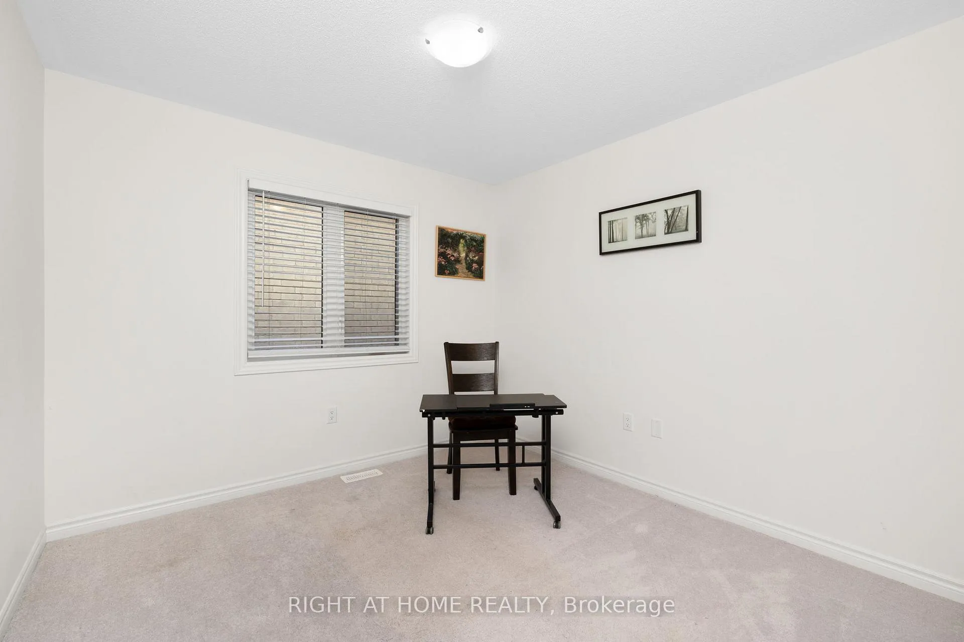 Photo 26 of 106 Laing Drive N, Whitby, Rural Whitby — HOMEH
