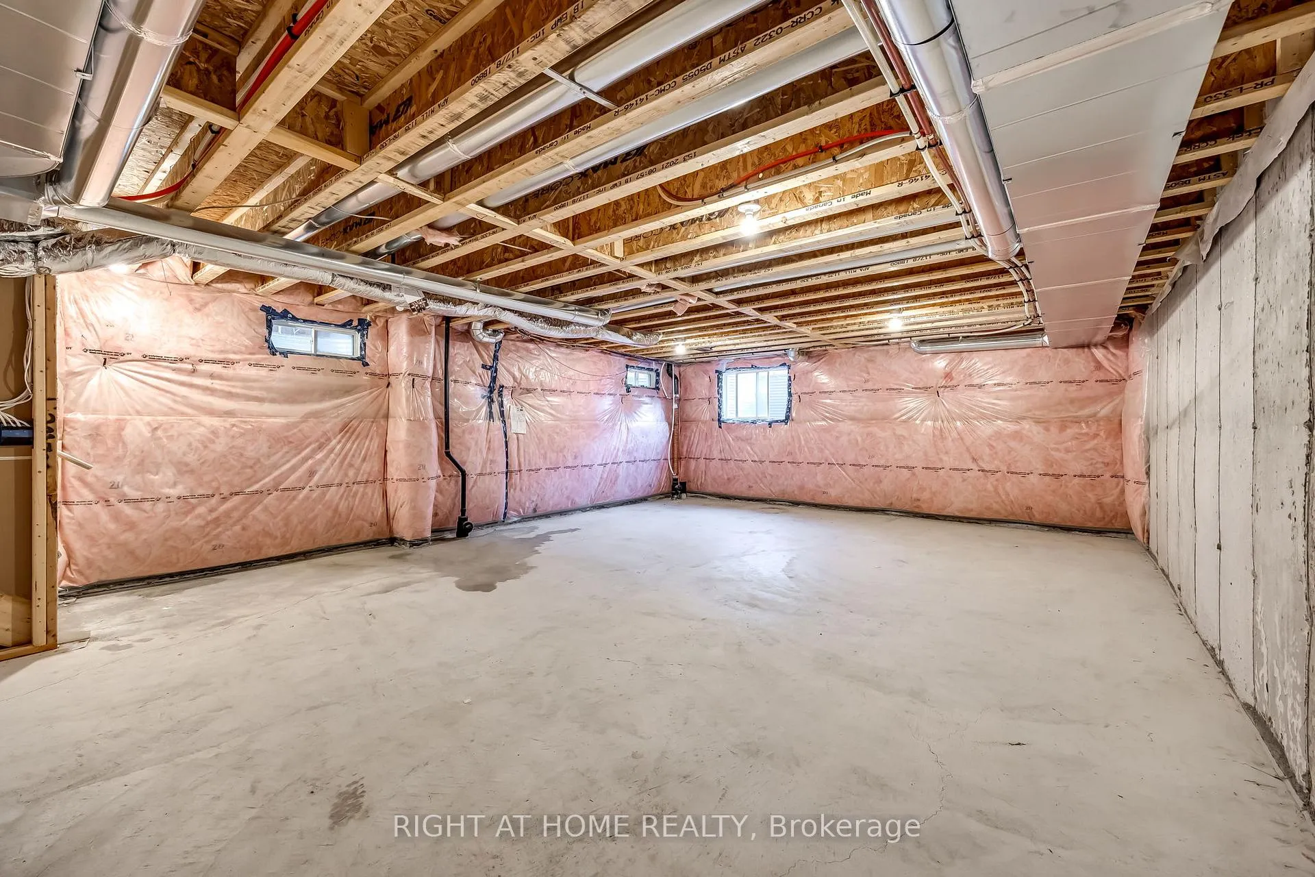 Photo 30 of 106 Laing Drive N, Whitby, Rural Whitby — HOMEH