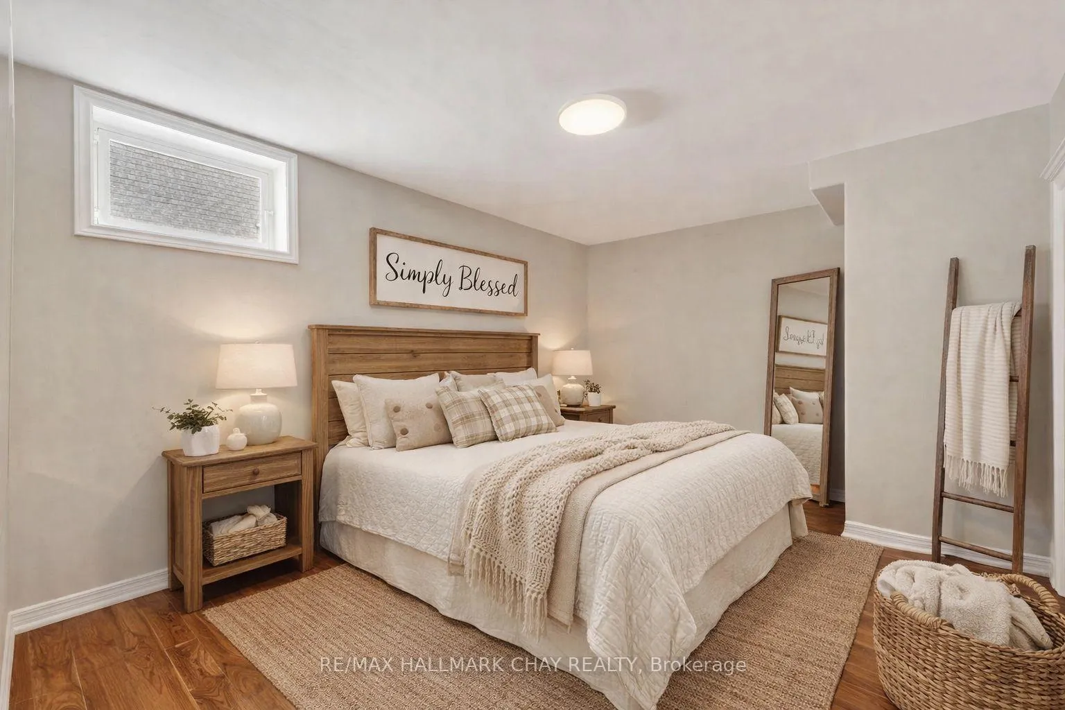 Photo 4 of Unit Lower, 6 Grouse Glen, Barrie, Ardagh — HOMEH
