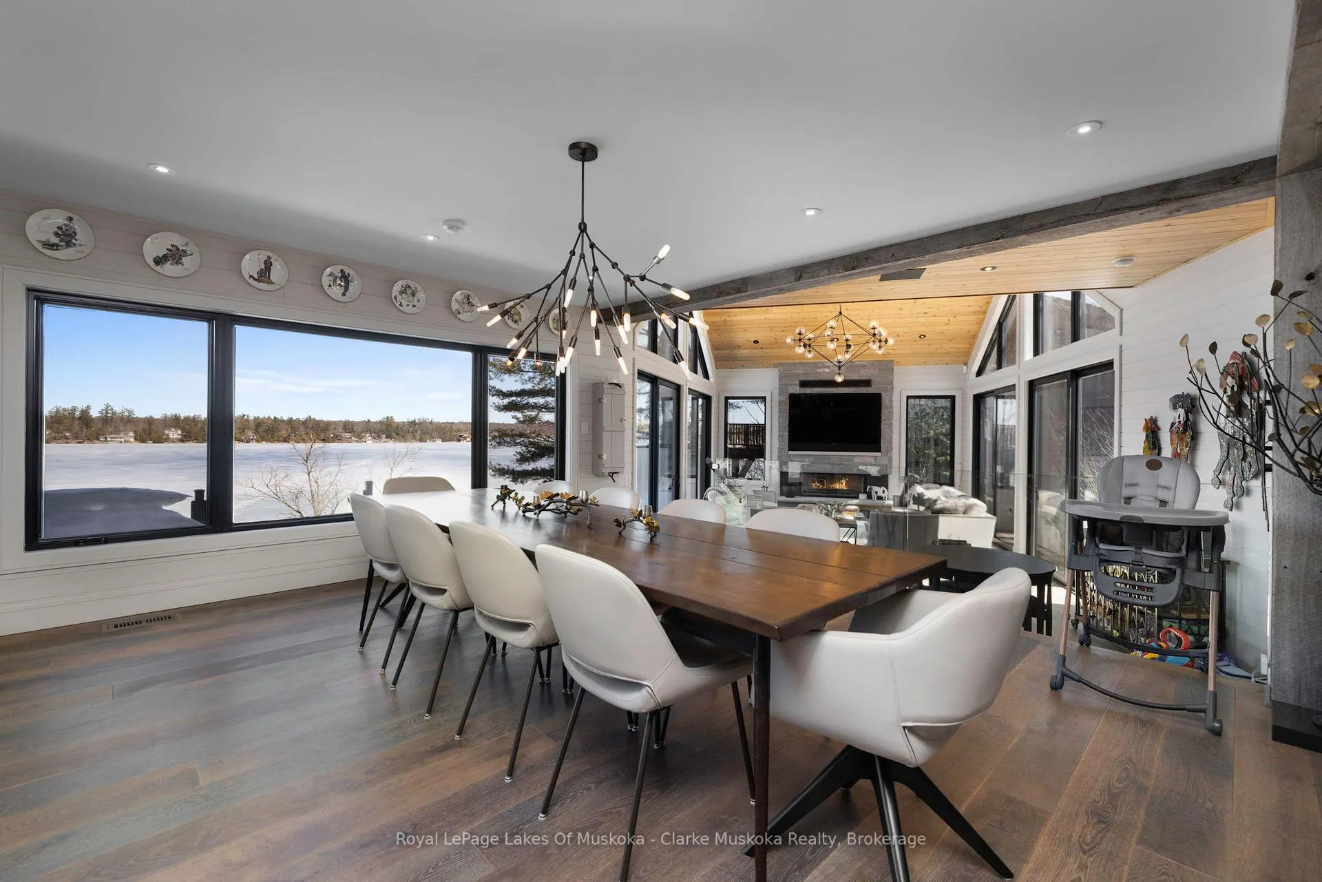 Photo 11 of 305 Wapaska Crescent, Gravenhurst, Muskoka (S) — HOMEH