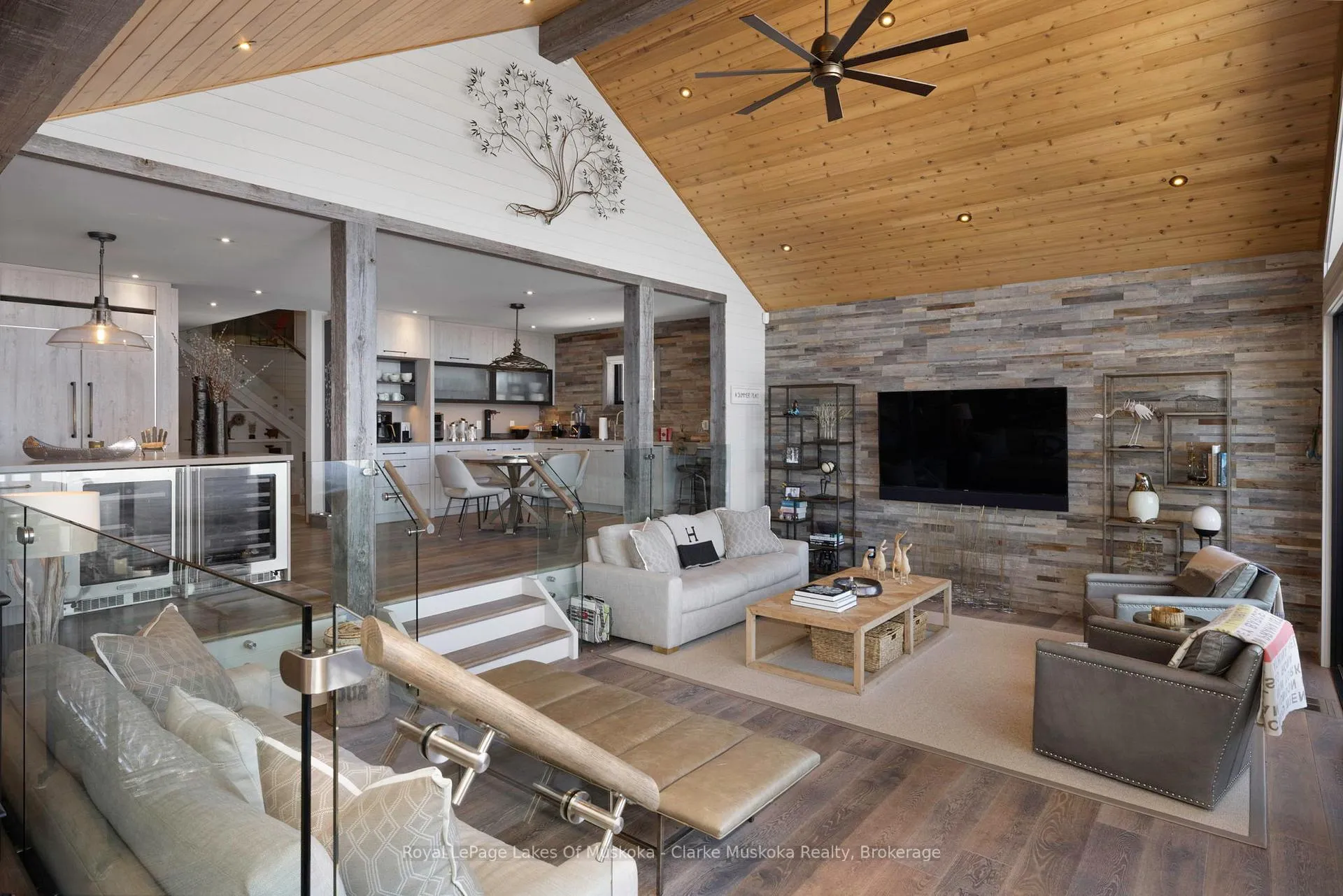 Photo 22 of 305 Wapaska Crescent, Gravenhurst, Muskoka (S) — HOMEH