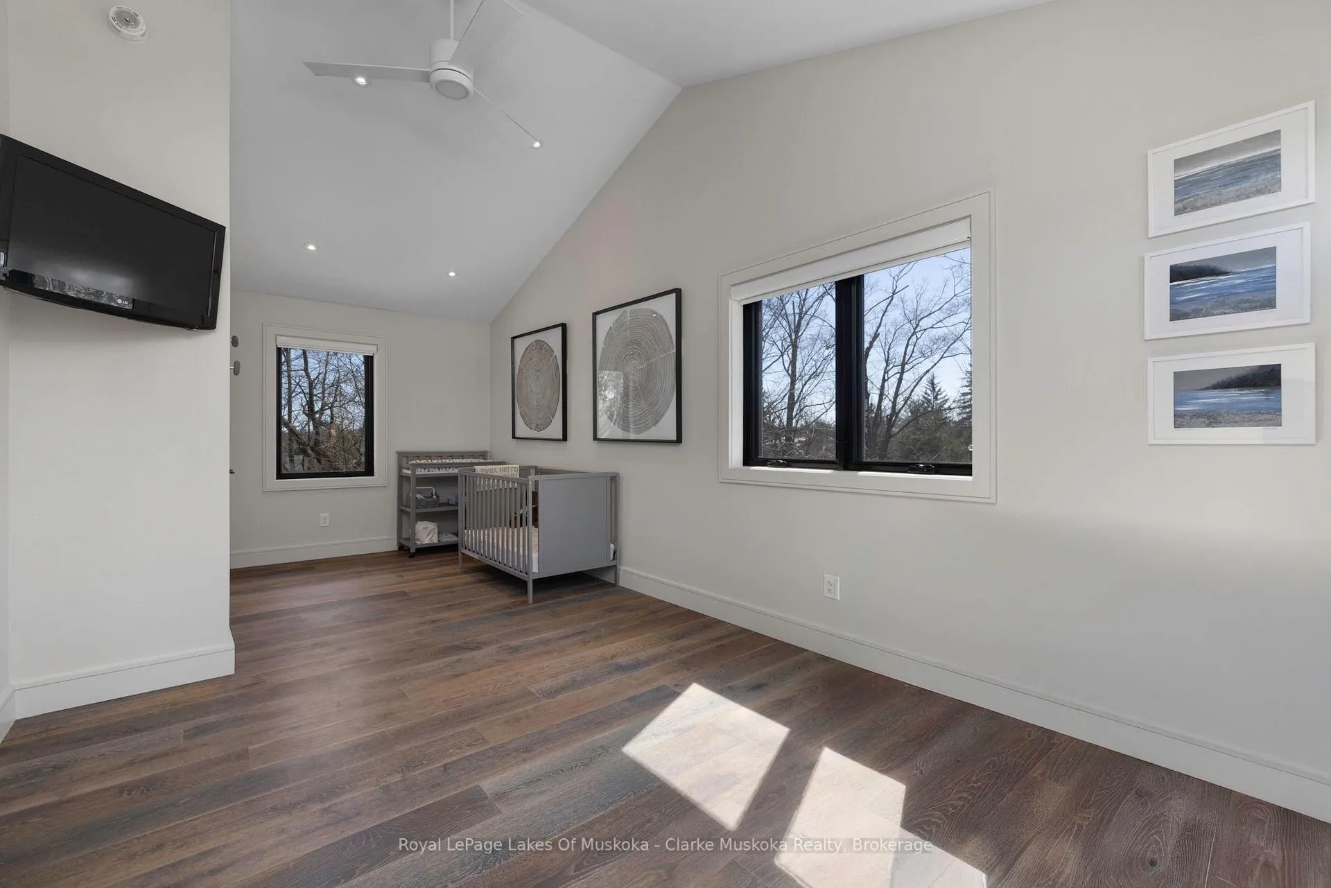 Photo 33 of 305 Wapaska Crescent, Gravenhurst, Muskoka (S) — HOMEH