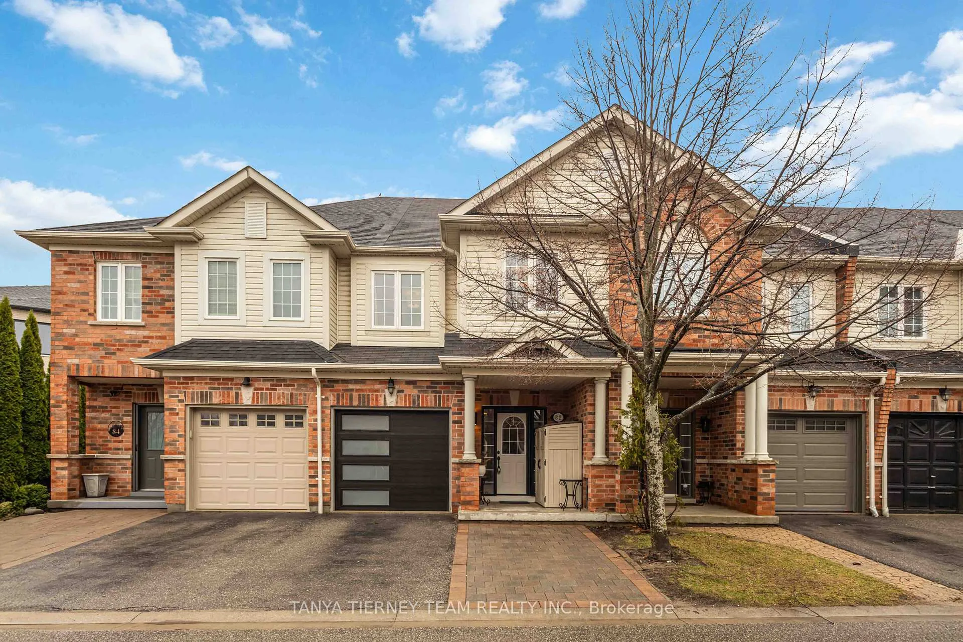 Photo 1 of 82 Tempo Way, Whitby, Brooklin — HOMEH