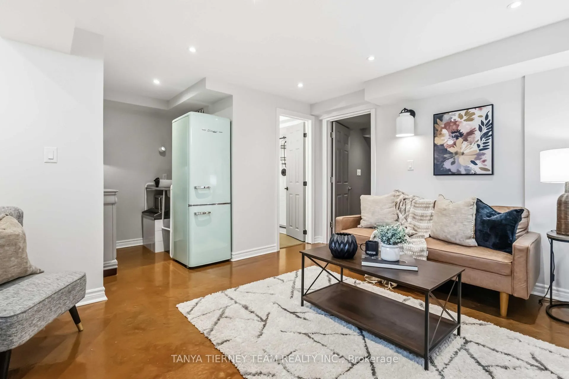 Photo 37 of 82 Tempo Way, Whitby, Brooklin — HOMEH