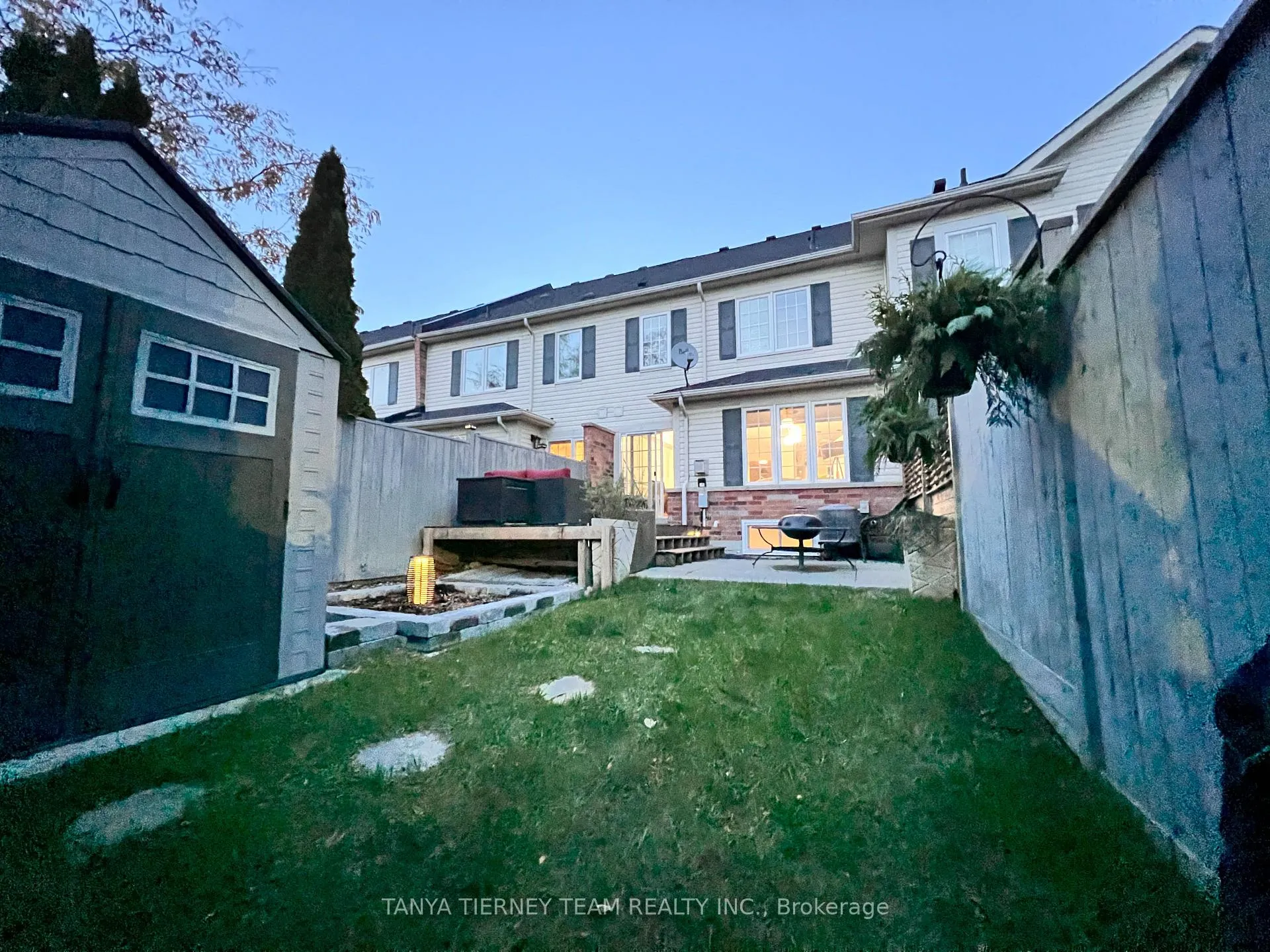Photo 50 of 82 Tempo Way, Whitby, Brooklin — HOMEH