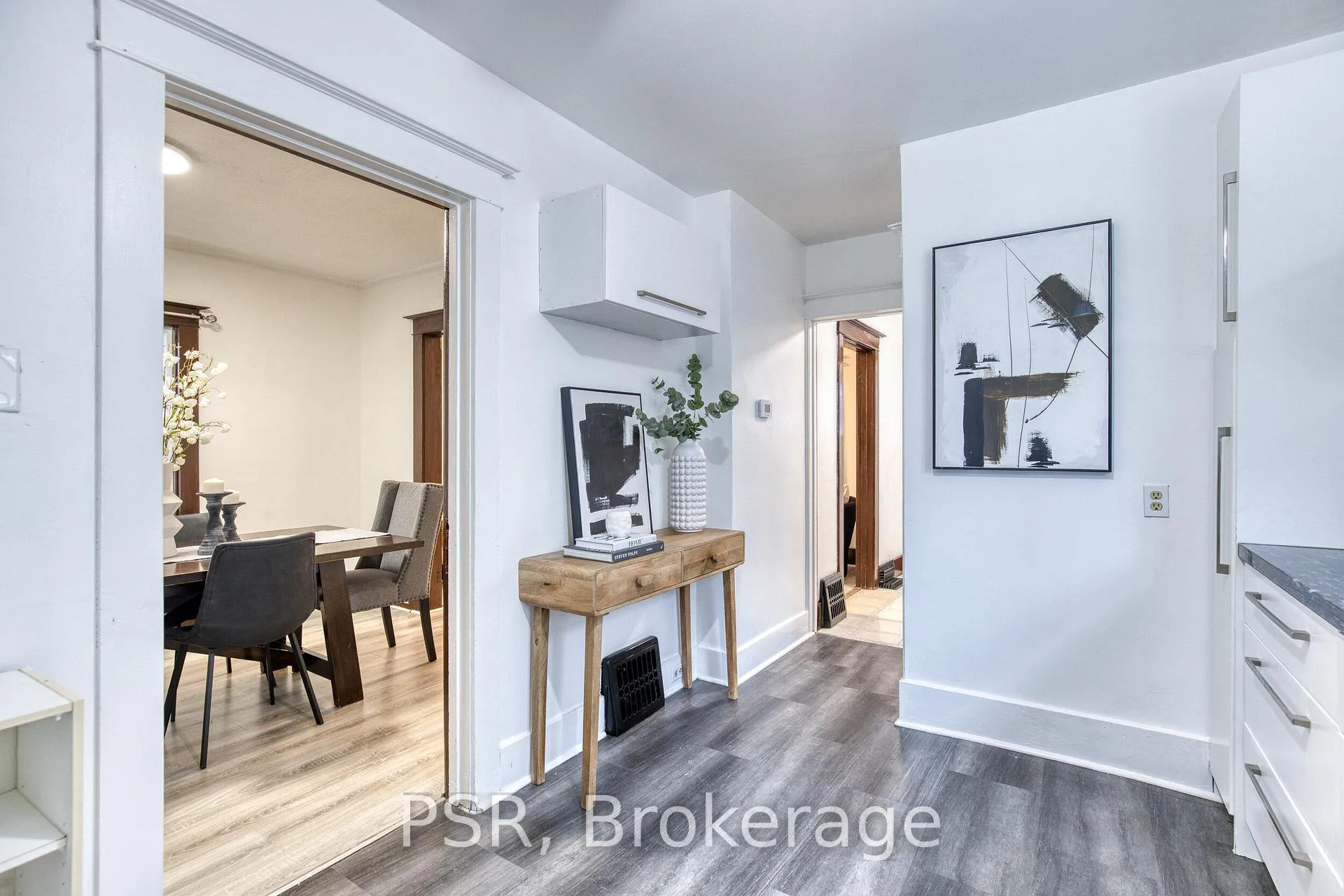 Photo 5 of 57 Eby Street S, Kitchener — HOMEH