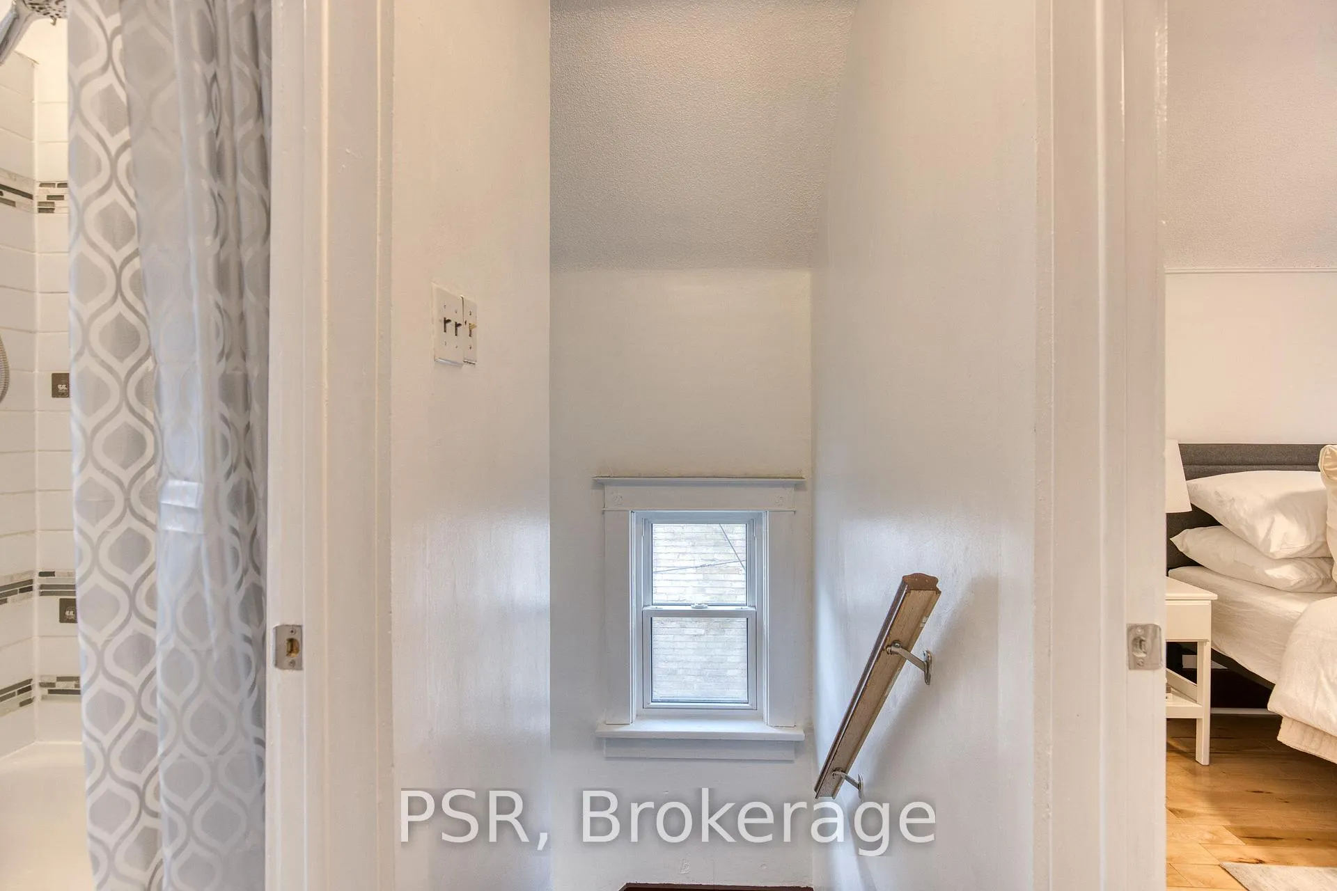 Photo 20 of 57 Eby Street S, Kitchener — HOMEH