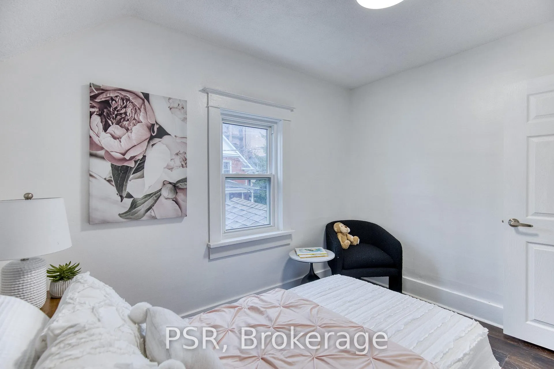 Photo 27 of 57 Eby Street S, Kitchener — HOMEH