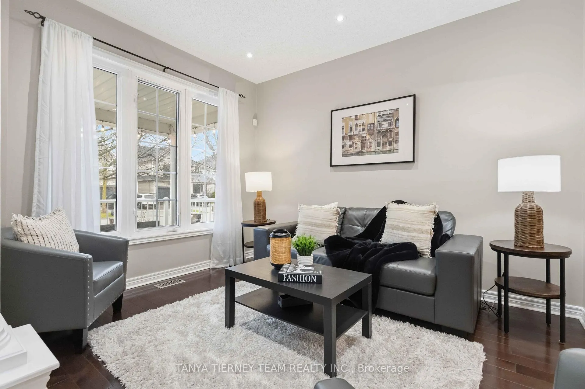 Photo 6 of 46 Holsted Road, Whitby, Brooklin — HOMEH