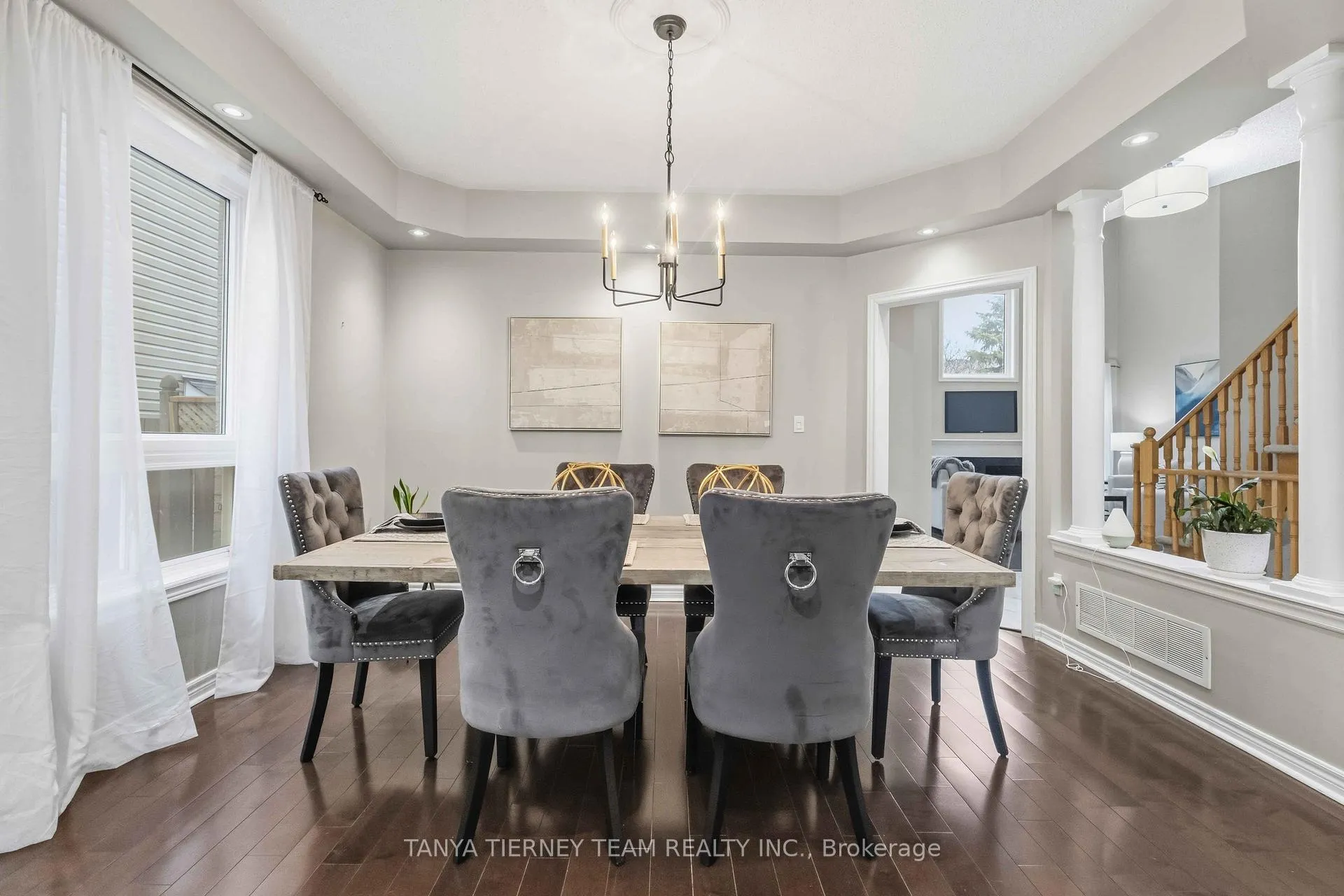 Photo 9 of 46 Holsted Road, Whitby, Brooklin — HOMEH