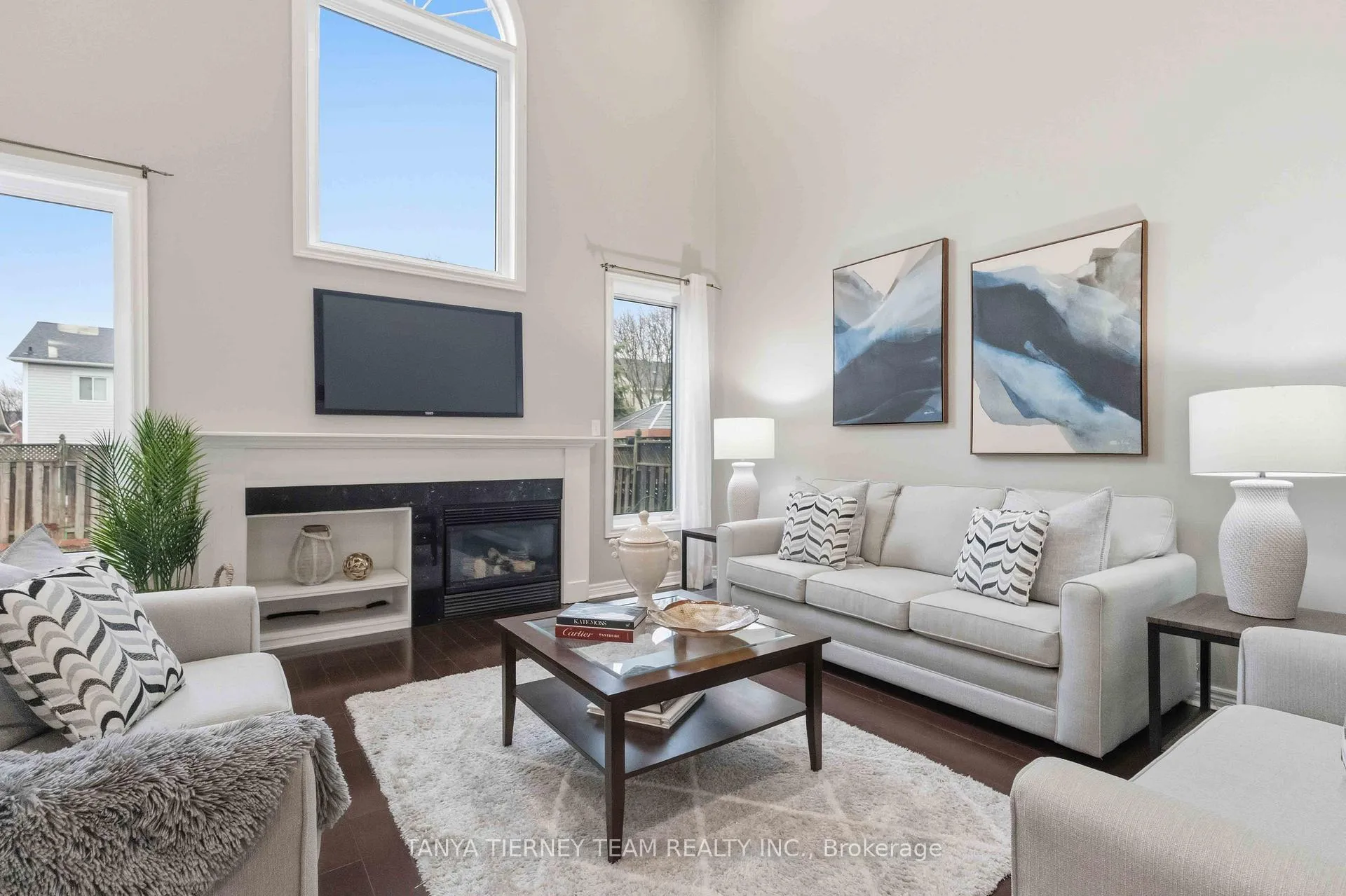 Photo 13 of 46 Holsted Road, Whitby, Brooklin — HOMEH