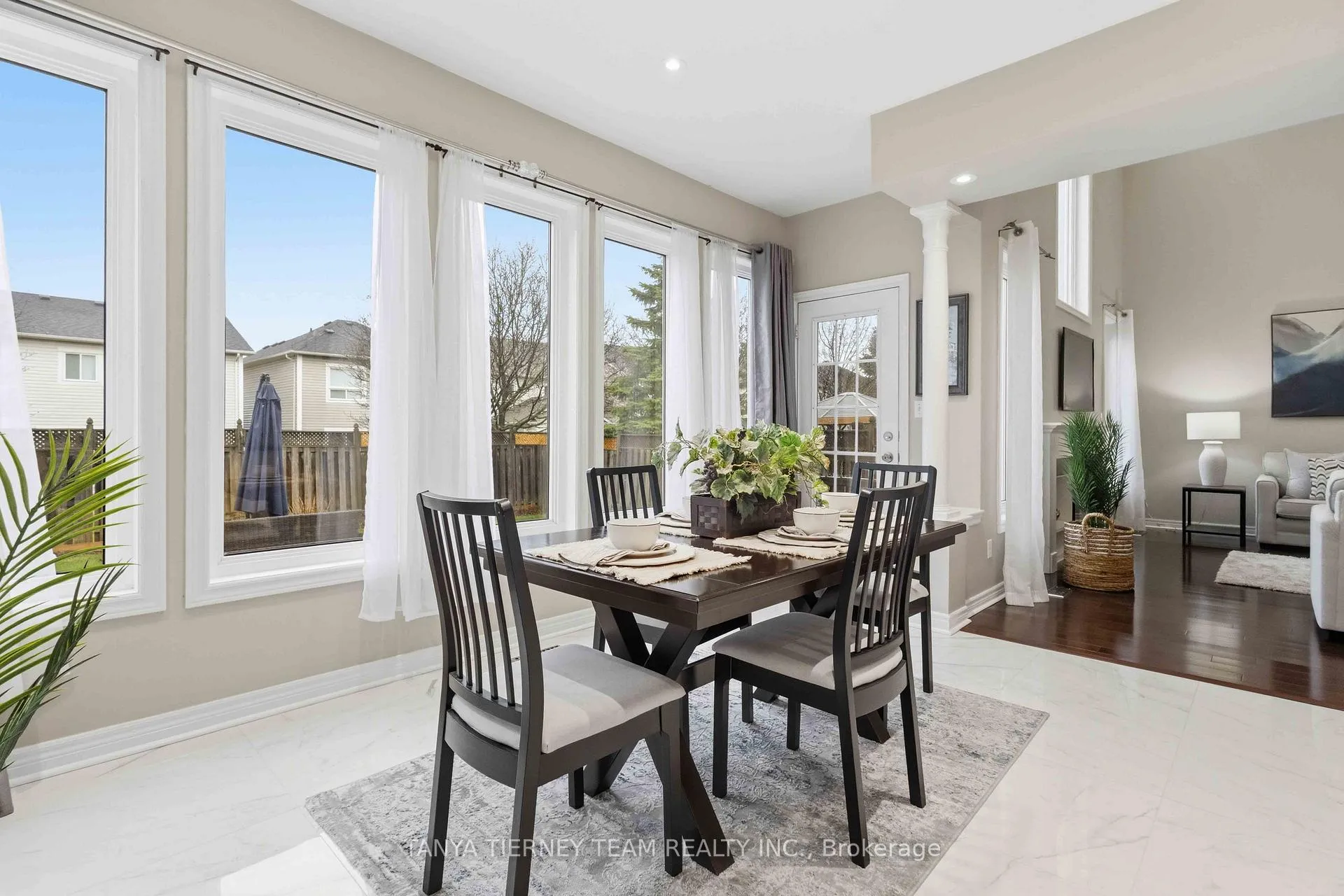 Photo 22 of 46 Holsted Road, Whitby, Brooklin — HOMEH