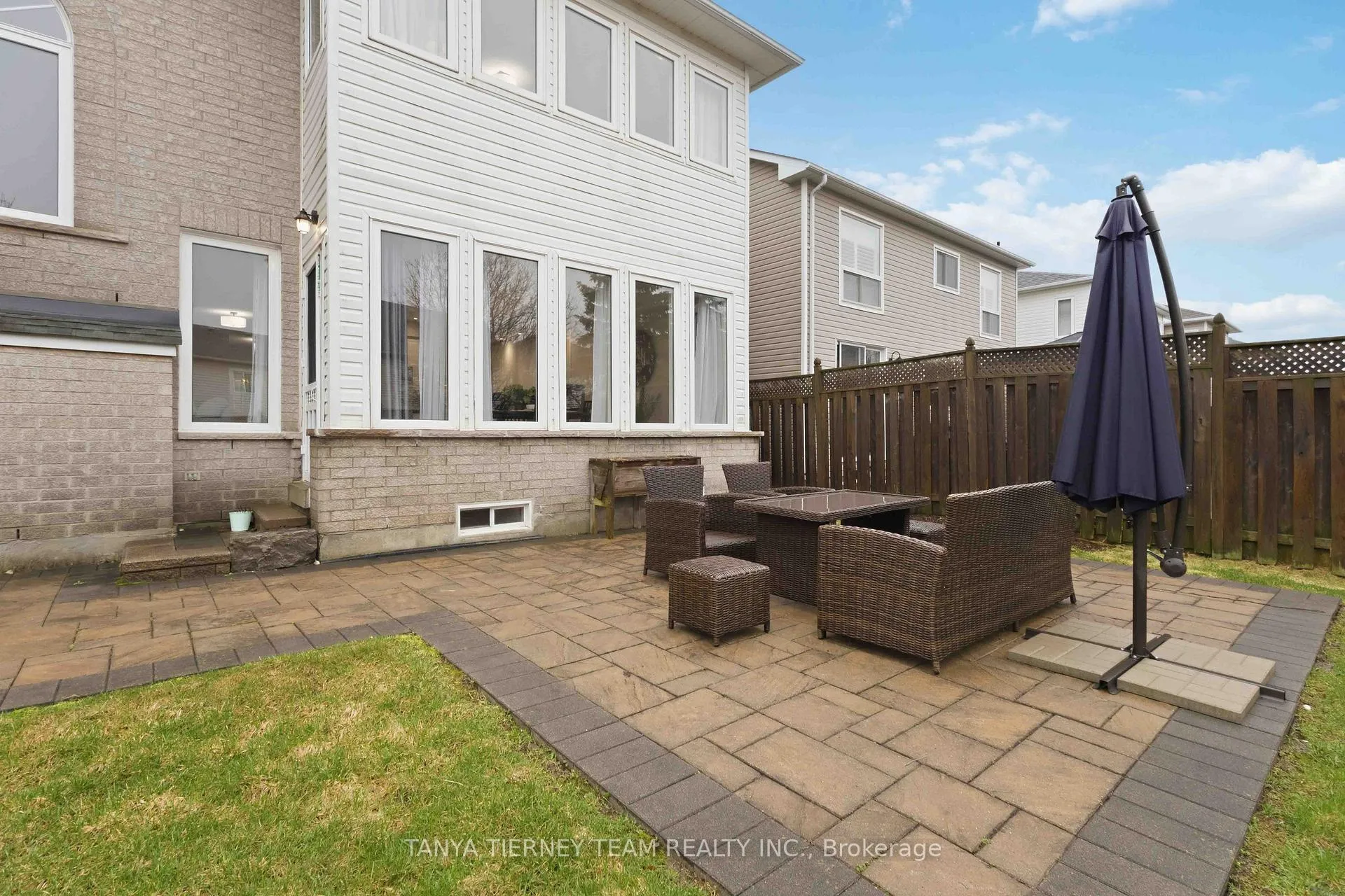 Photo 48 of 46 Holsted Road, Whitby, Brooklin — HOMEH