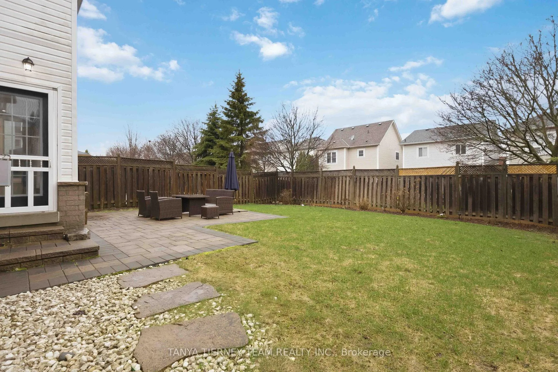 Photo 50 of 46 Holsted Road, Whitby, Brooklin — HOMEH