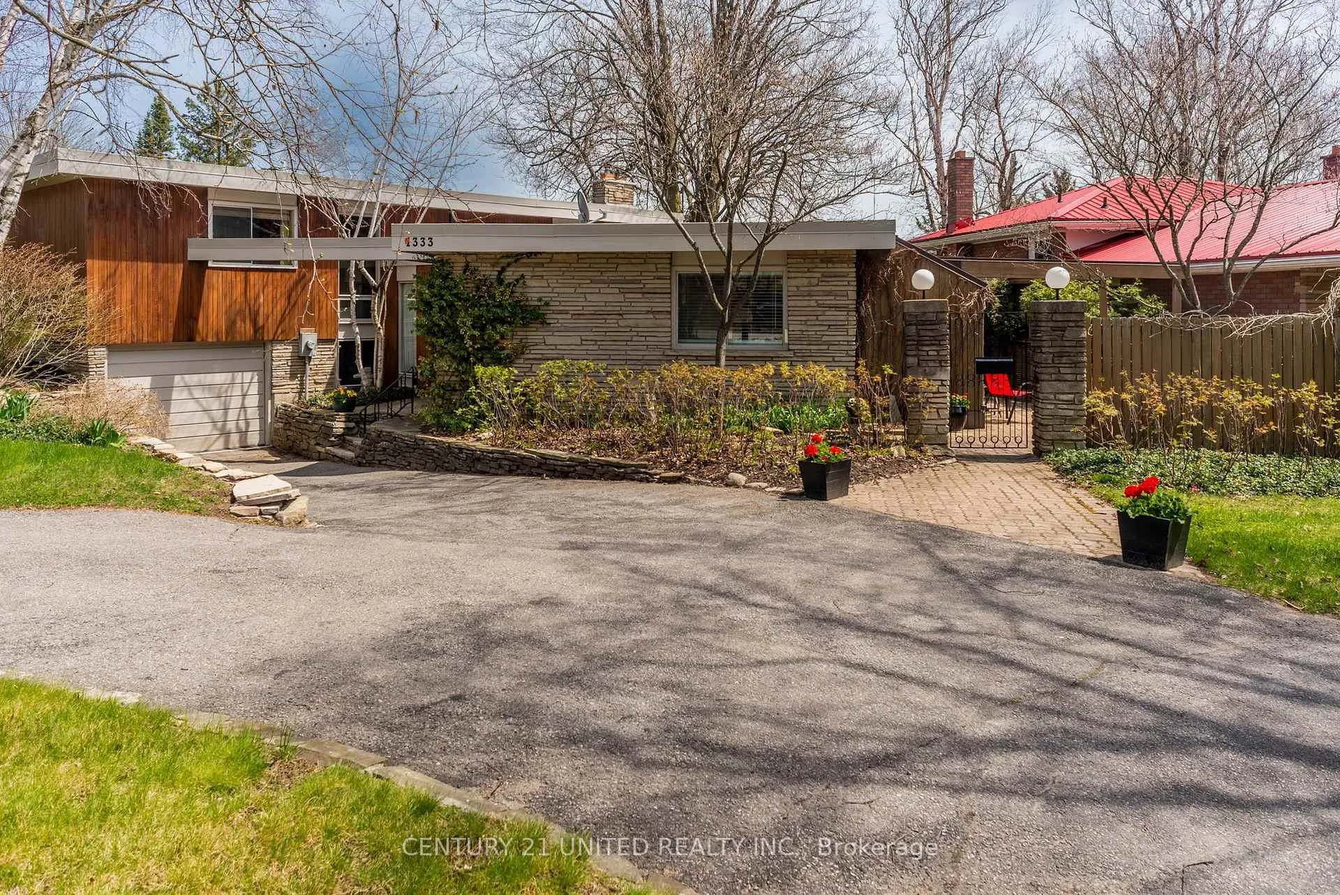 Photo 1 of 1333 Leighton Road, Peterborough, Northcrest Ward 5 — HOMEH