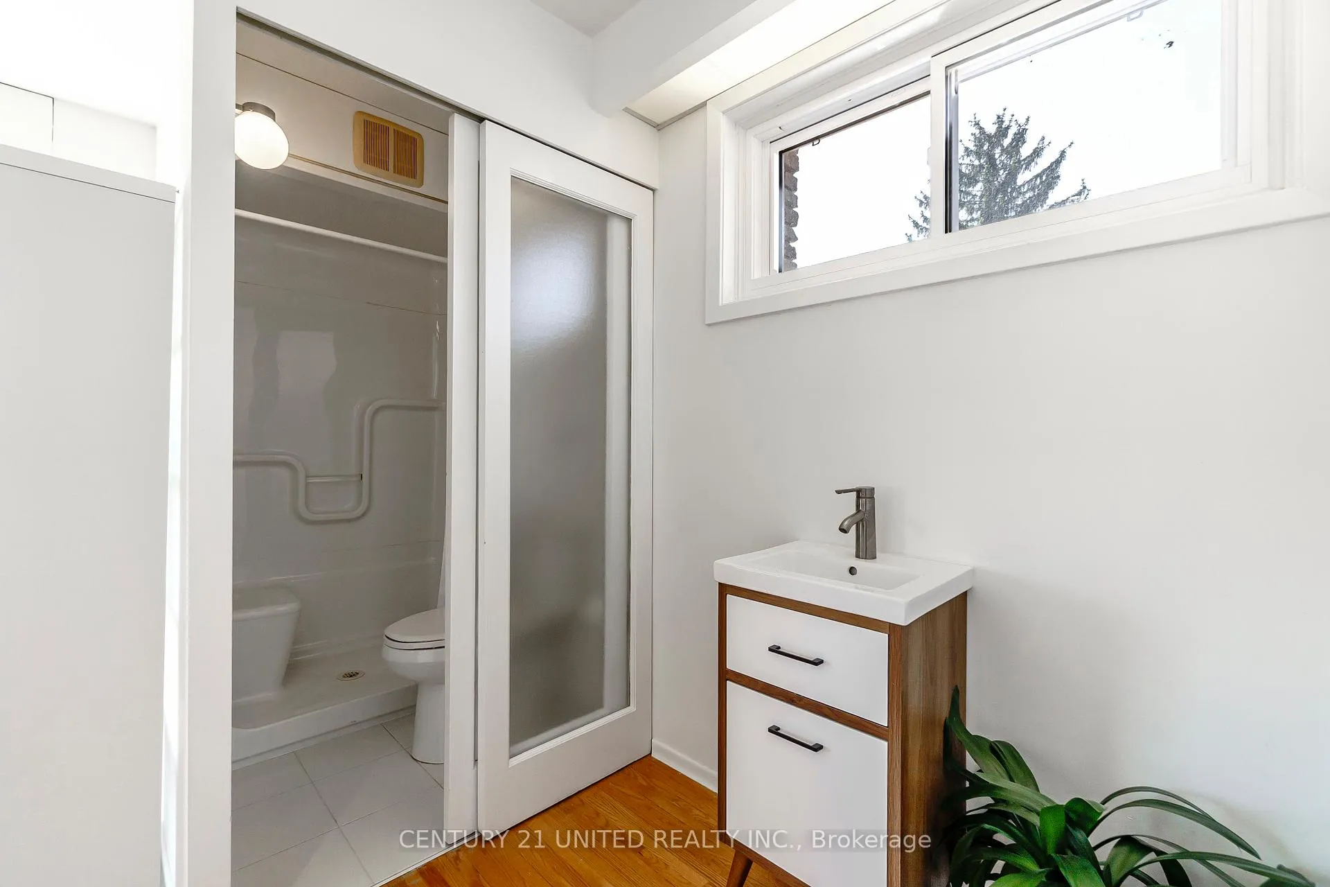 Photo 29 of 1333 Leighton Road, Peterborough, Northcrest Ward 5 — HOMEH