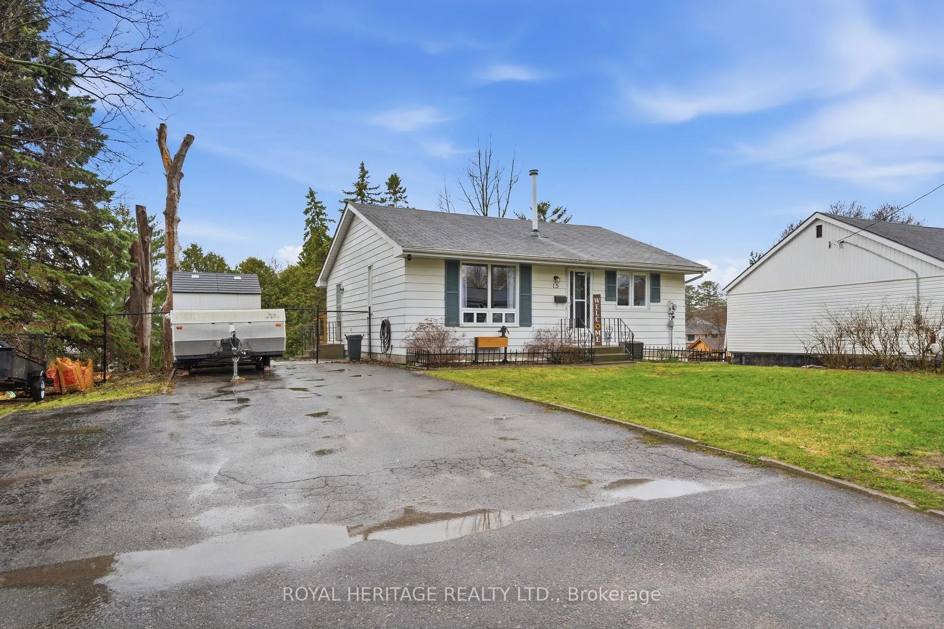 Photo 2 of 15 Kidd Avenue, Quinte West, Trenton Ward — HOMEH
