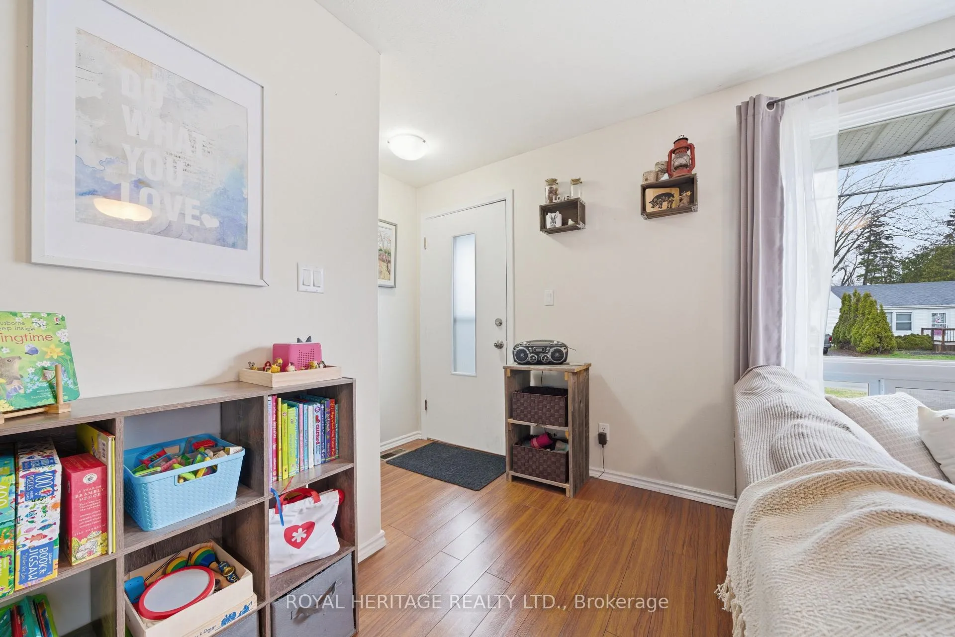 Photo 6 of 15 Kidd Avenue, Quinte West, Trenton Ward — HOMEH
