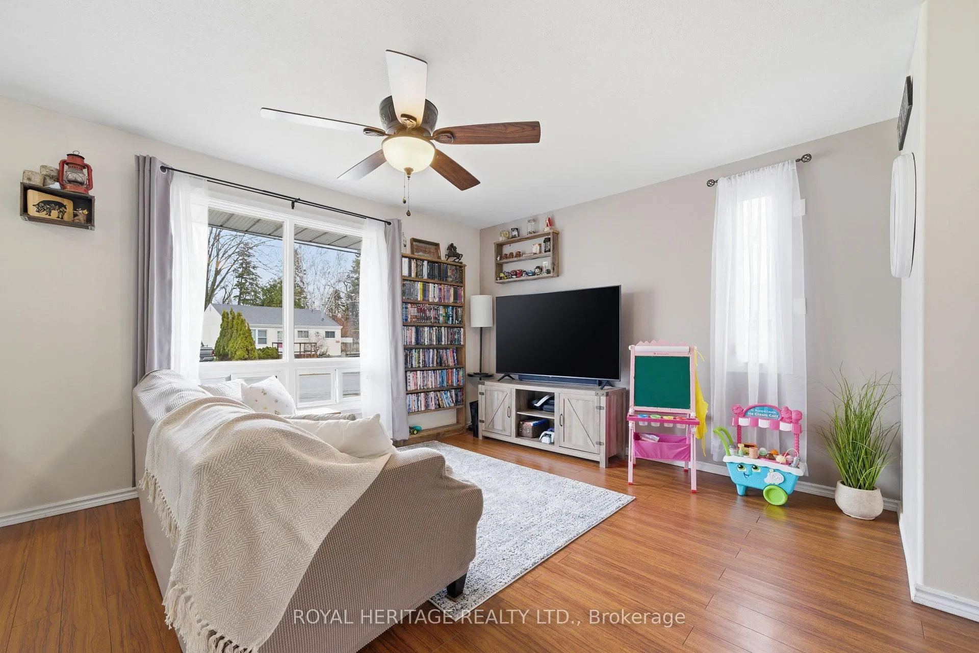 Photo 7 of 15 Kidd Avenue, Quinte West, Trenton Ward — HOMEH