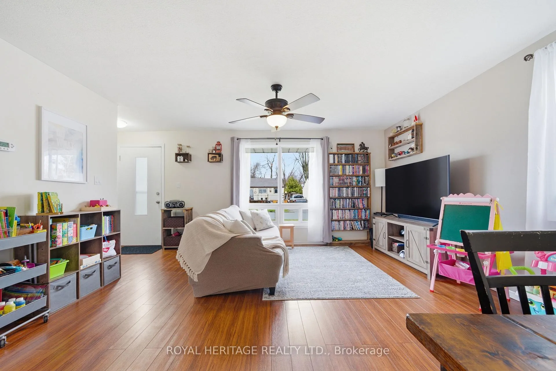 Photo 8 of 15 Kidd Avenue, Quinte West, Trenton Ward — HOMEH