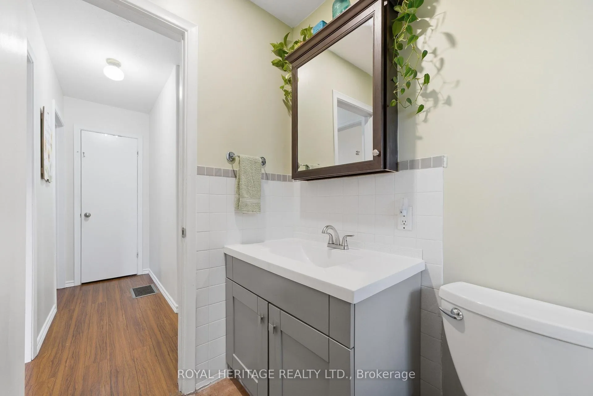 Photo 24 of 15 Kidd Avenue, Quinte West, Trenton Ward — HOMEH
