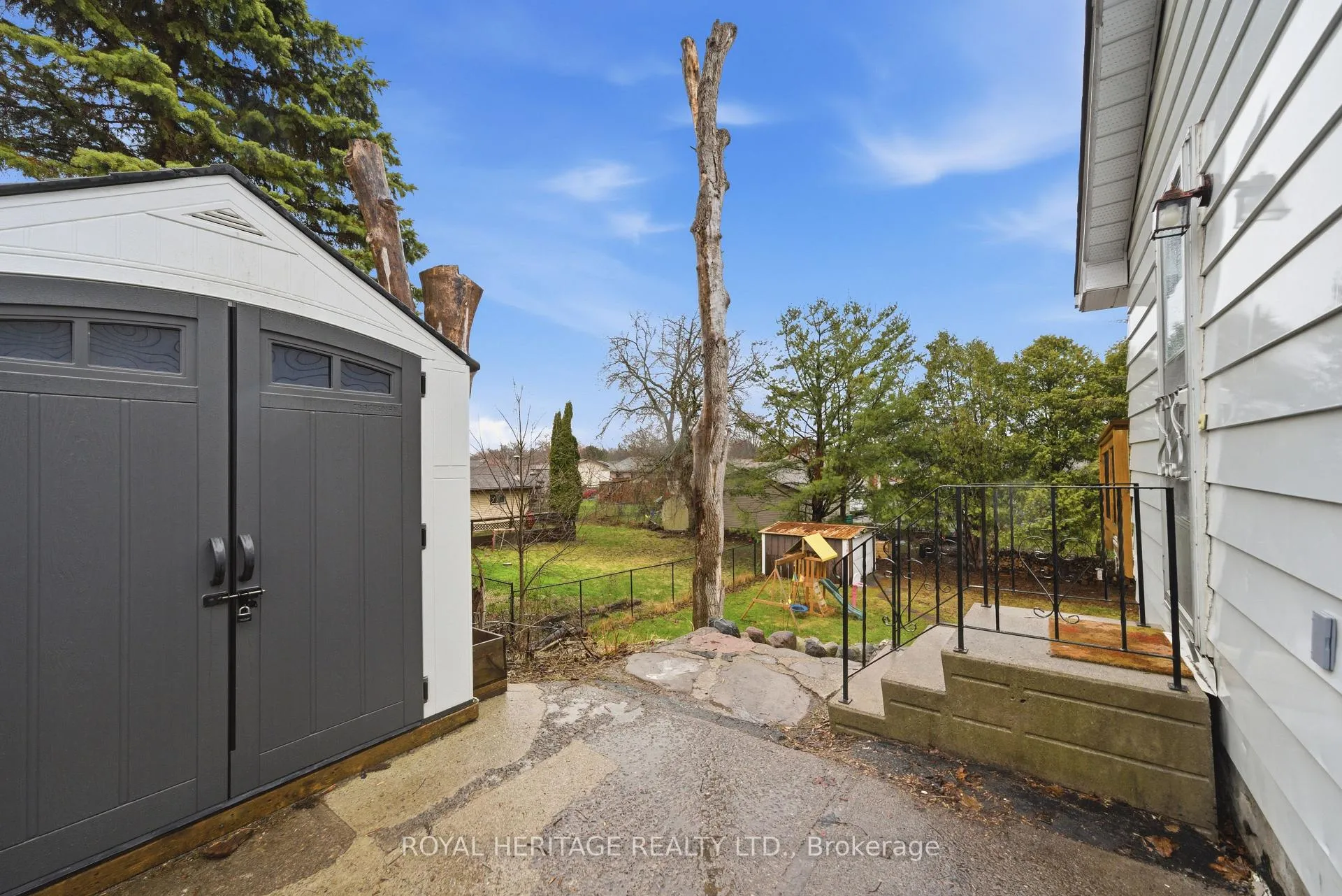 Photo 44 of 15 Kidd Avenue, Quinte West, Trenton Ward — HOMEH