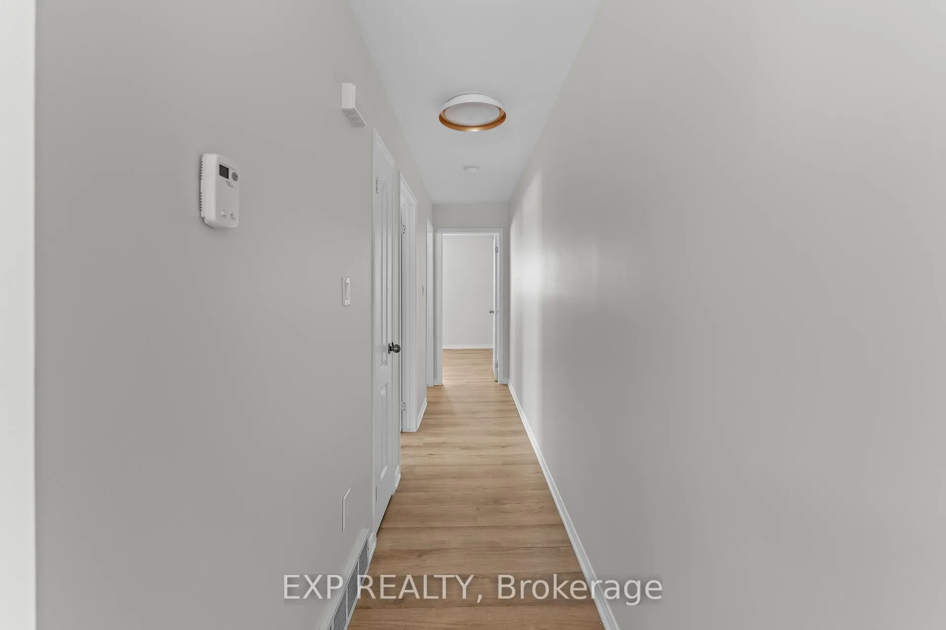 Photo 13 of 4688 Lee Avenue, Niagara Falls, Ascot — HOMEH