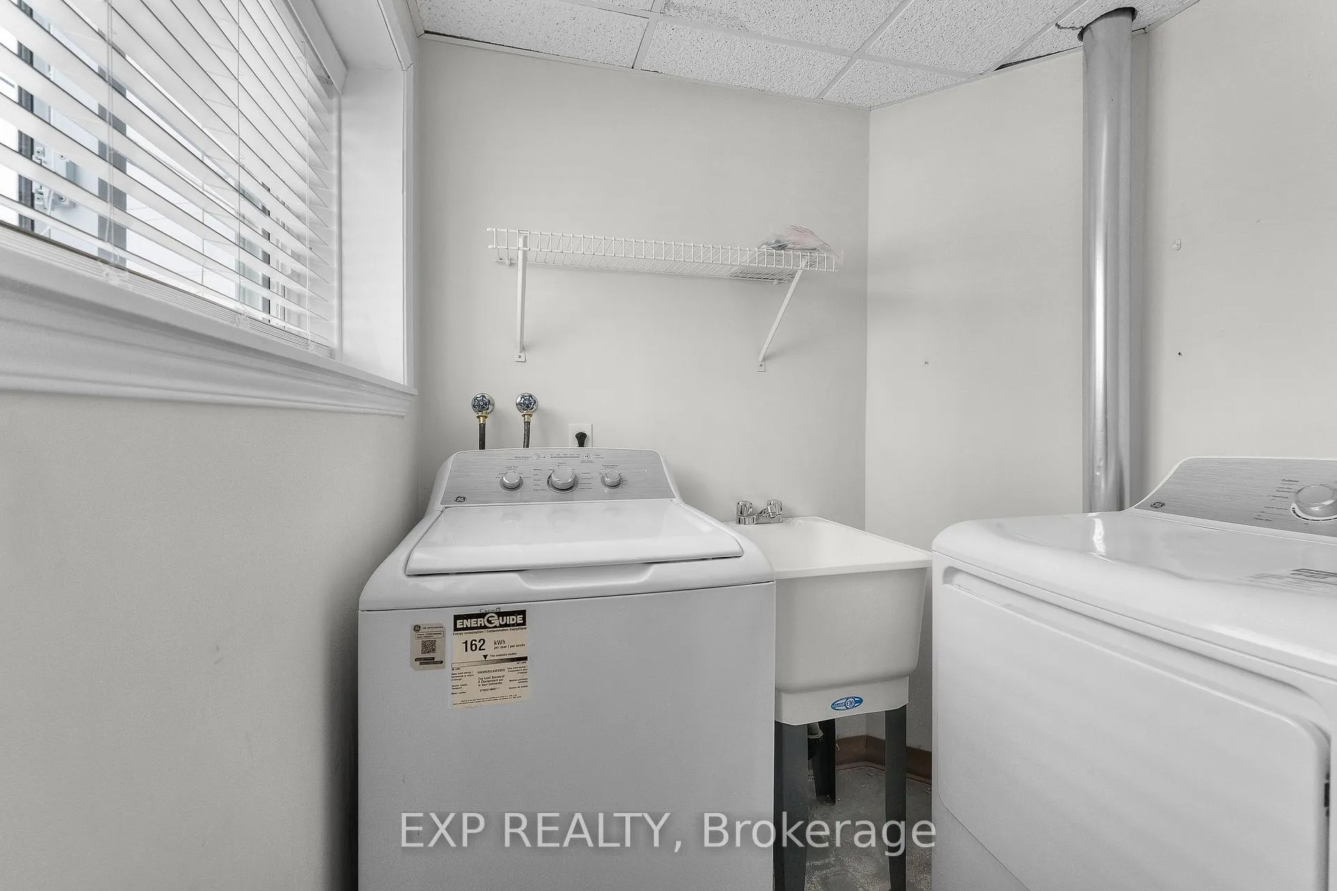 Photo 22 of 4688 Lee Avenue, Niagara Falls, Ascot — HOMEH