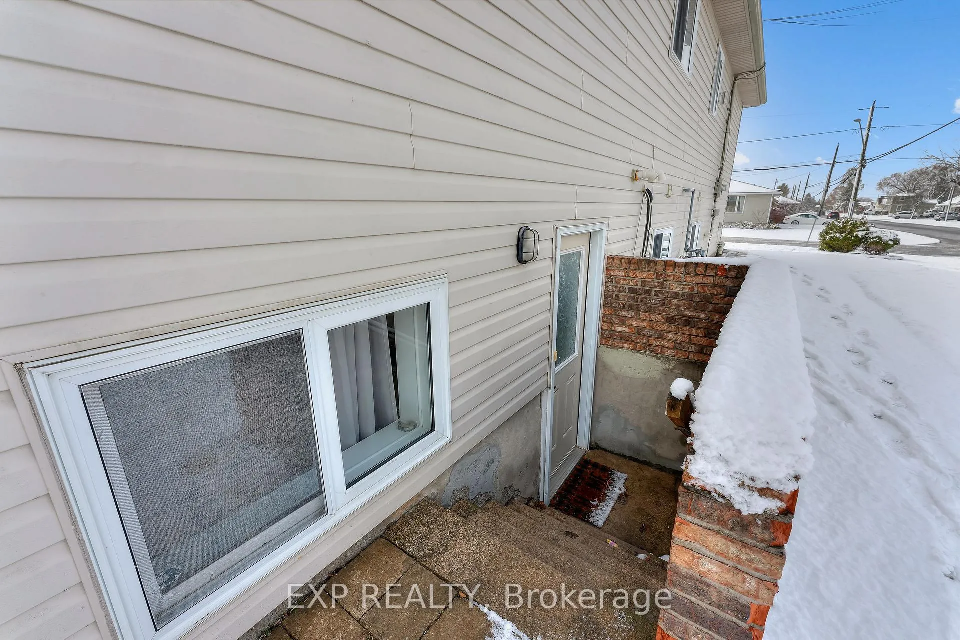 Photo 24 of 4688 Lee Avenue, Niagara Falls, Ascot — HOMEH