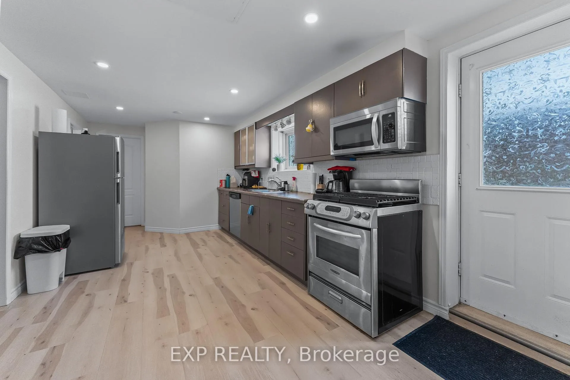 Photo 25 of 4688 Lee Avenue, Niagara Falls, Ascot — HOMEH