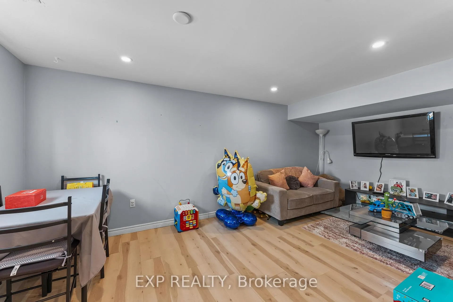 Photo 29 of 4688 Lee Avenue, Niagara Falls, Ascot — HOMEH