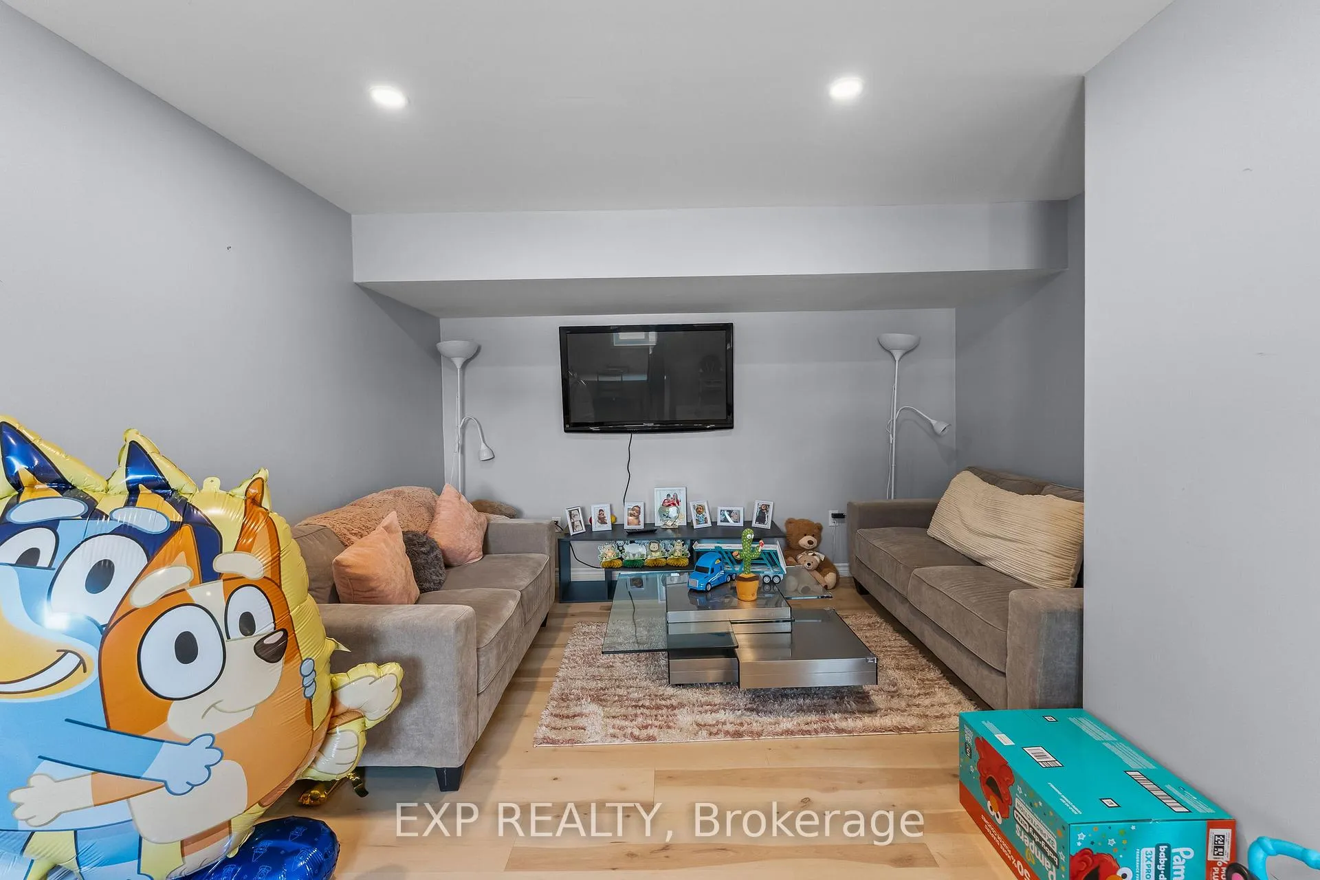 Photo 30 of 4688 Lee Avenue, Niagara Falls, Ascot — HOMEH