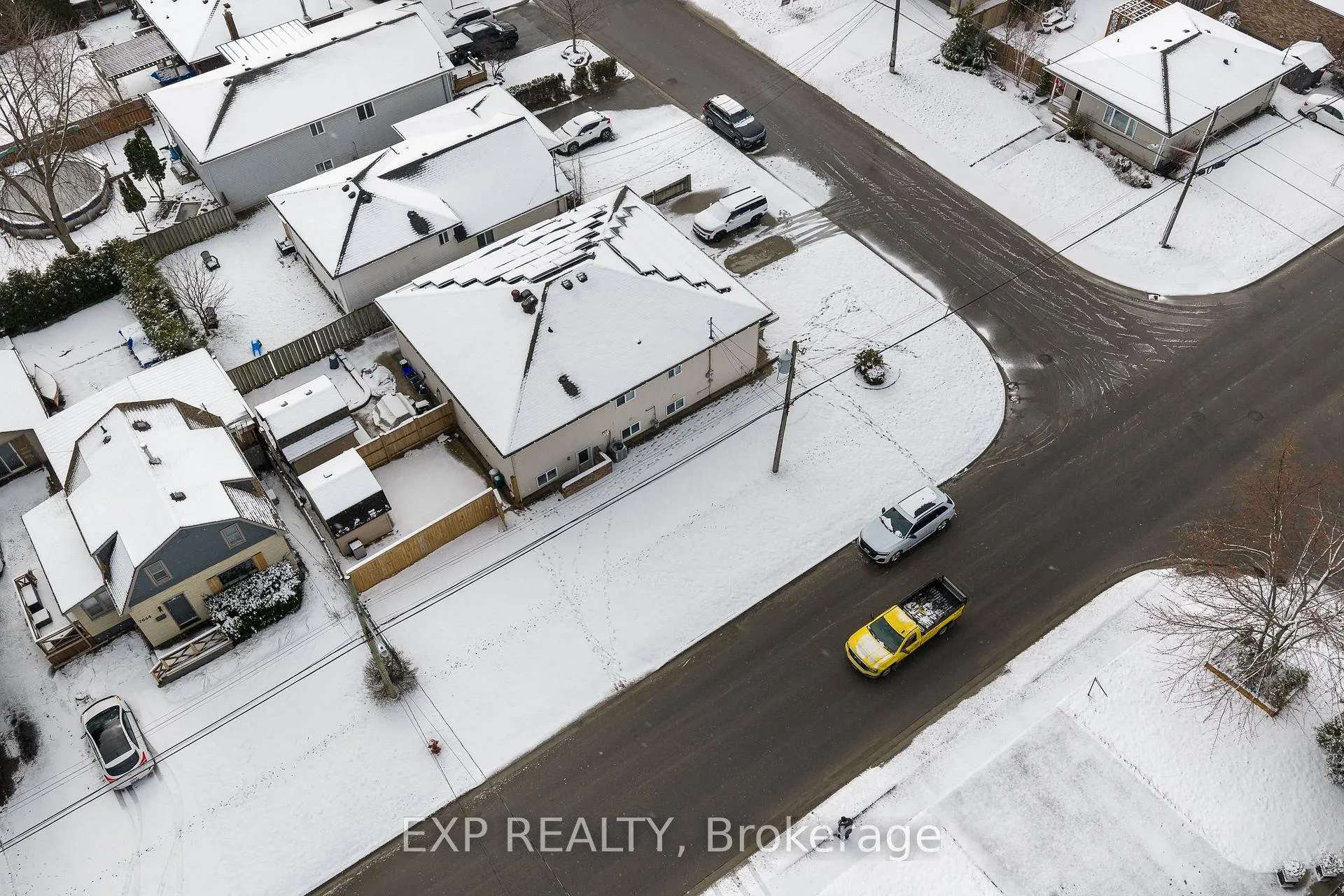 Photo 37 of 4688 Lee Avenue, Niagara Falls, Ascot — HOMEH