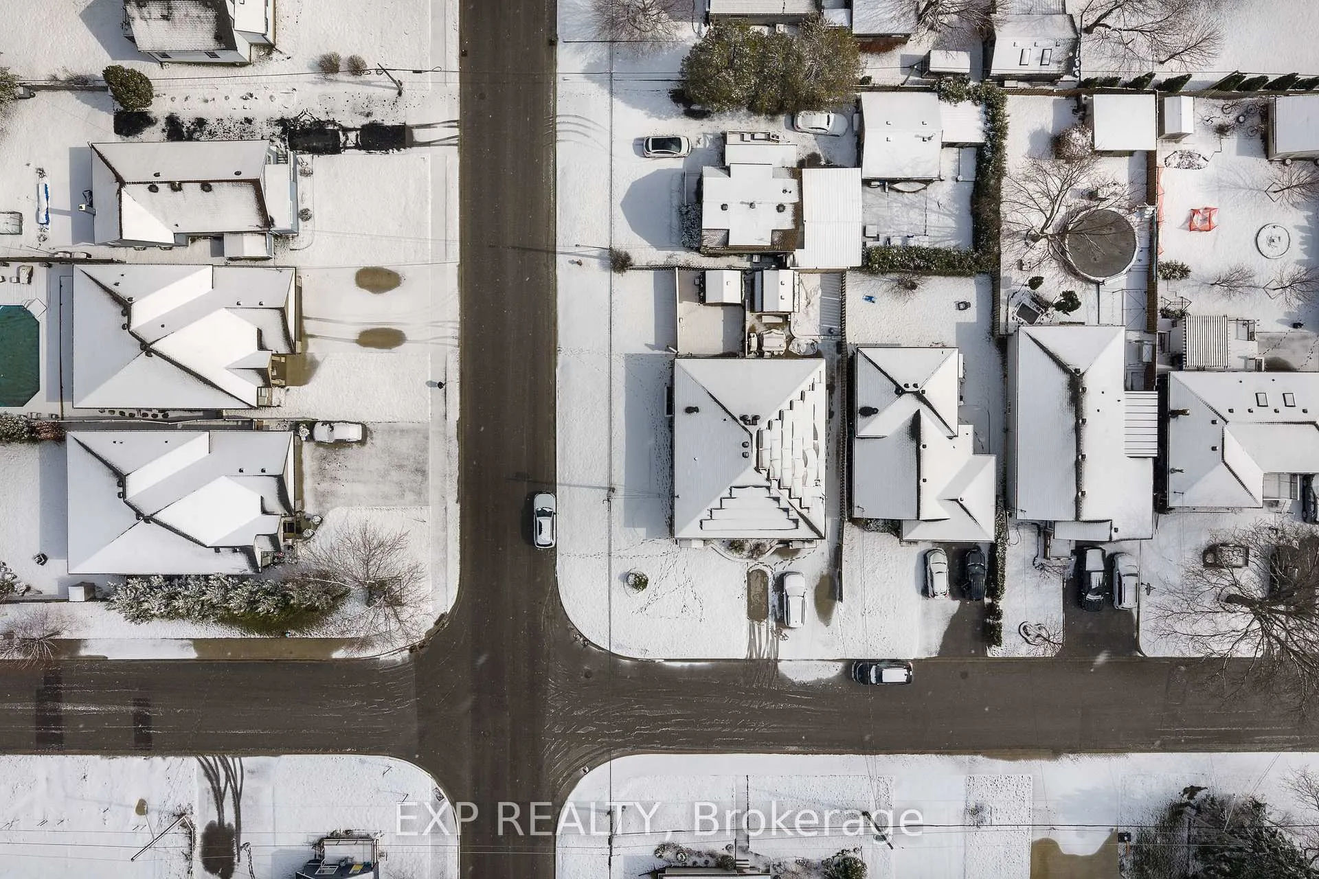 Photo 39 of 4688 Lee Avenue, Niagara Falls, Ascot — HOMEH