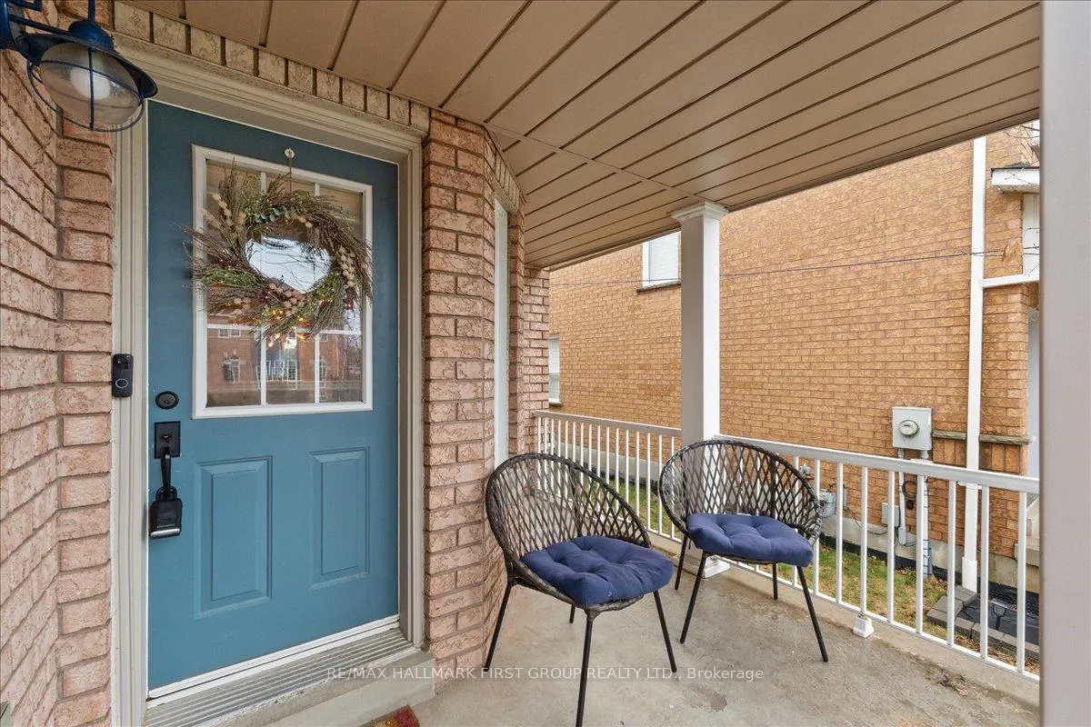 Photo 2 of 63 Bridgid Drive, Whitby, Williamsburg — HOMEH