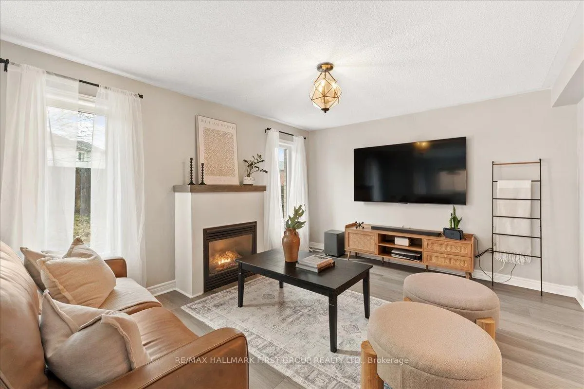 Photo 12 of 63 Bridgid Drive, Whitby, Williamsburg — HOMEH