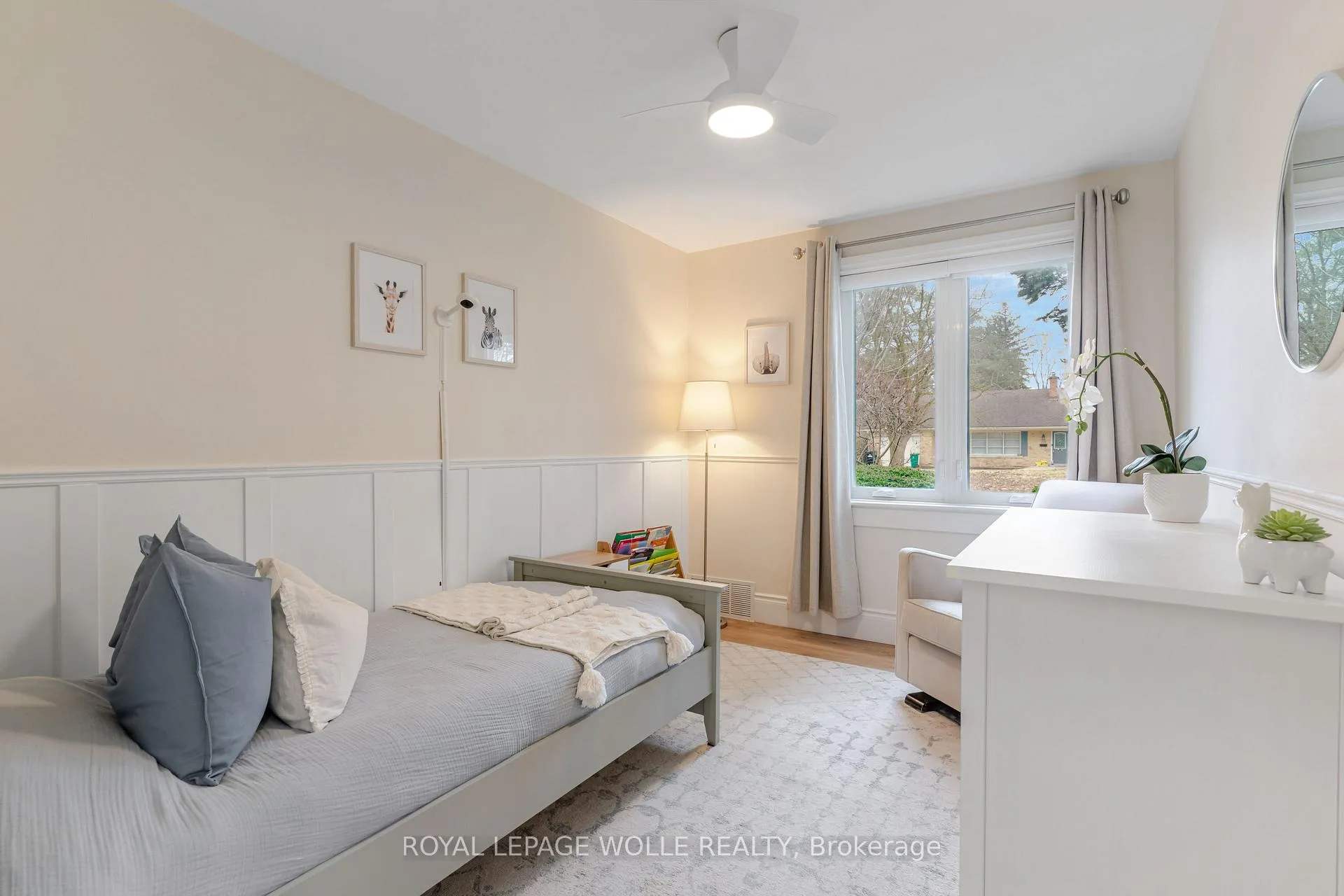 Photo 27 of 226 Forsyth Drive, Waterloo — HOMEH