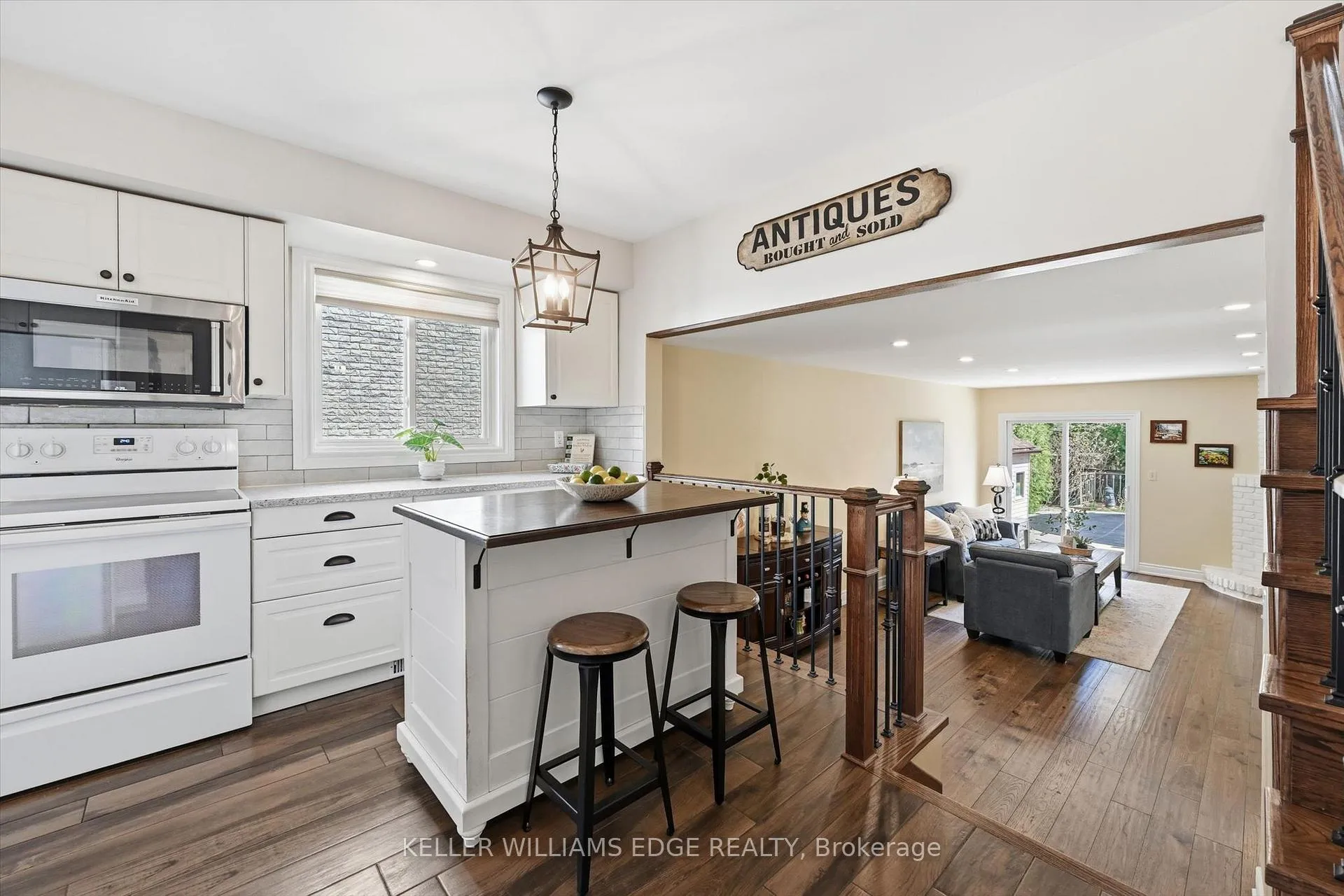 Photo 9 of 2648 Cavendish Drive, Burlington, Brant Hills — HOMEH