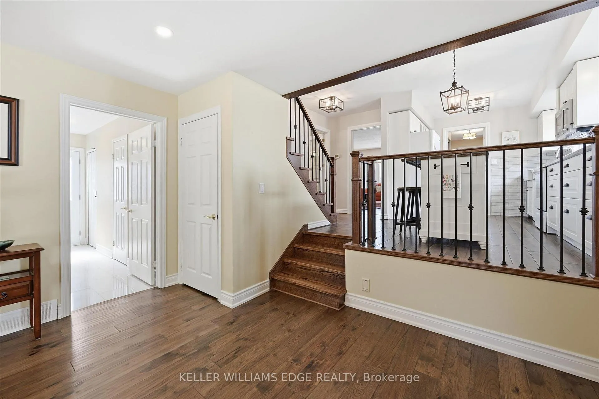 Photo 13 of 2648 Cavendish Drive, Burlington, Brant Hills — HOMEH