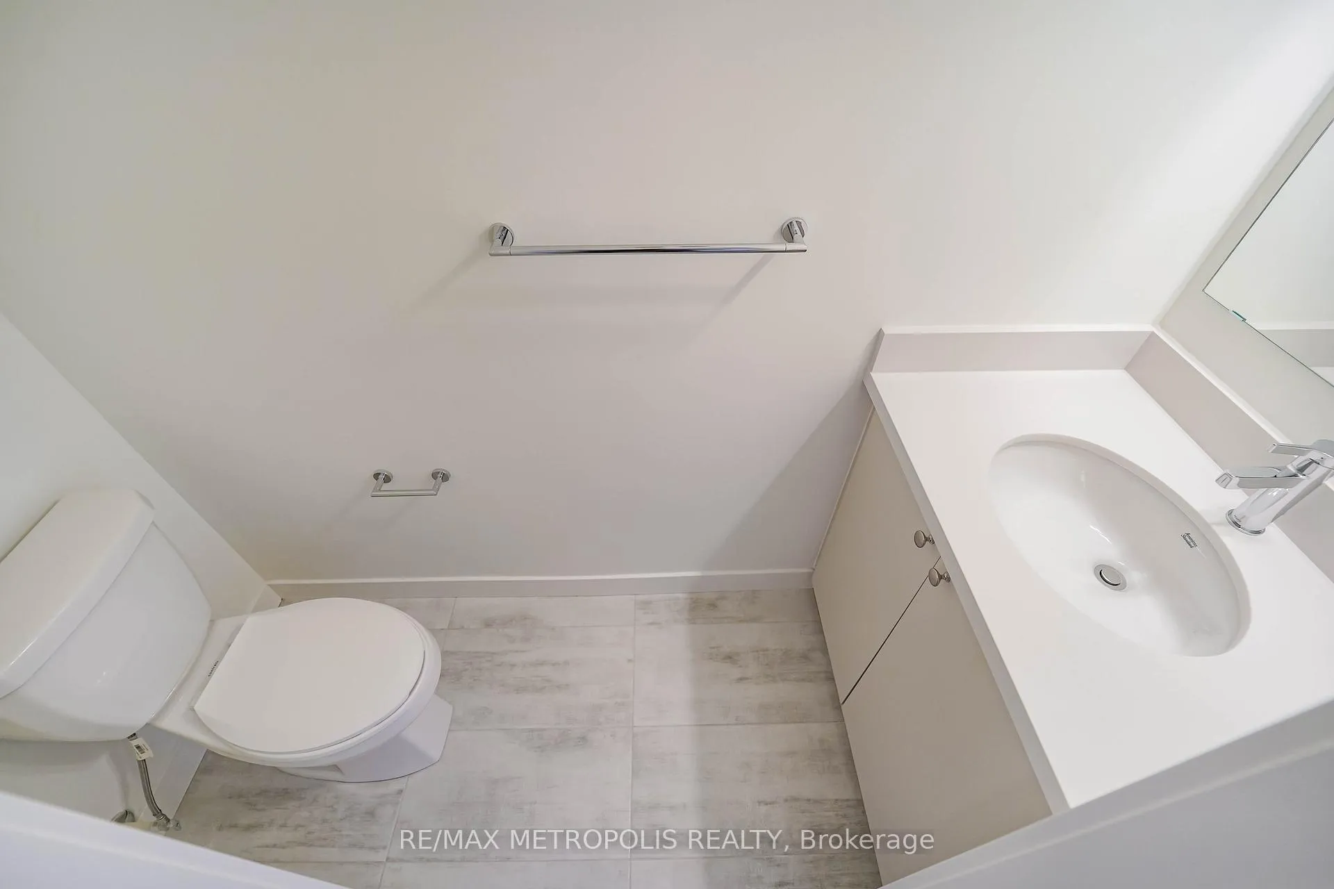 Photo 11 of Unit 1107, 51 Clarington Boulevard, Clarington, Bowmanville — HOMEH