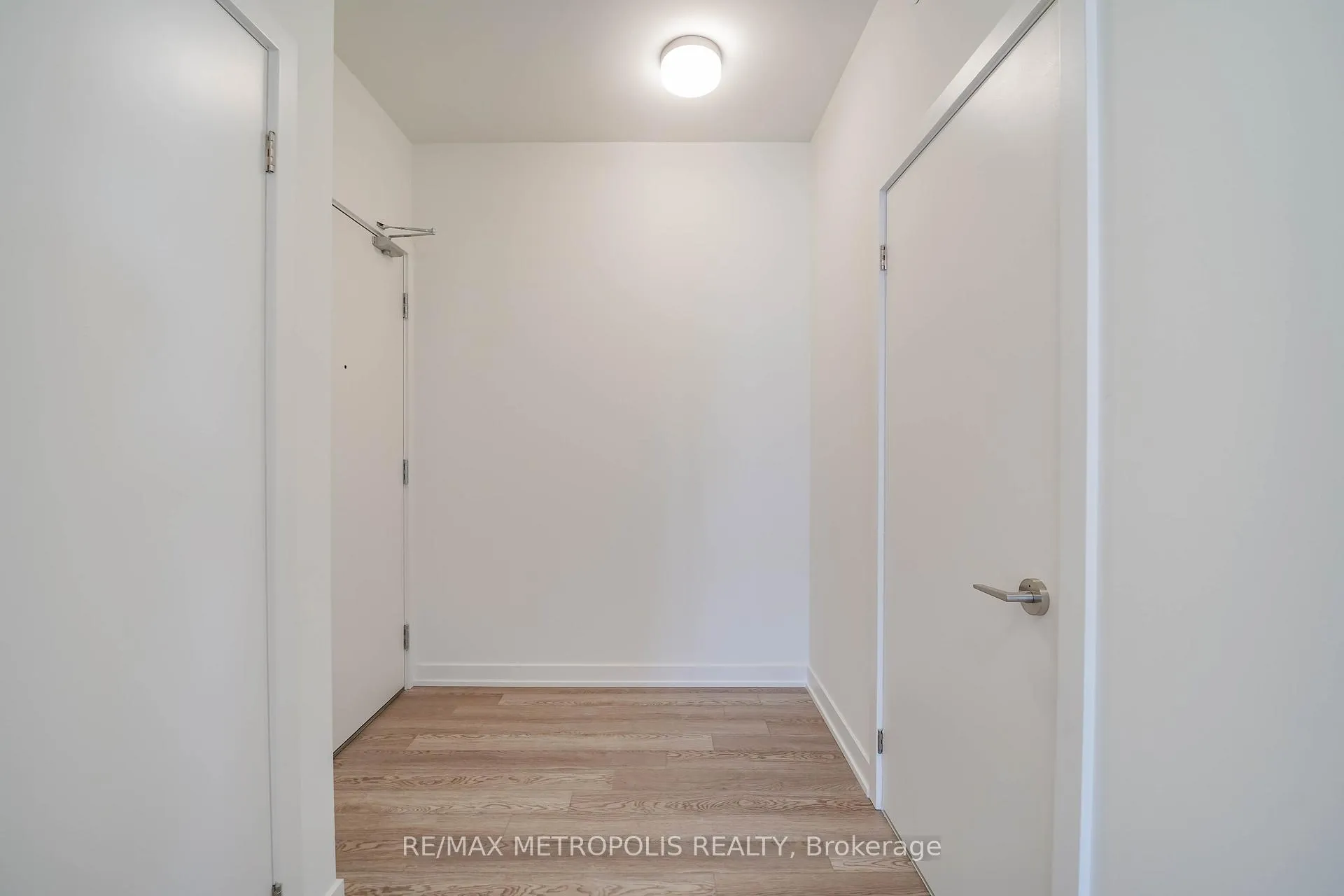 Photo 12 of Unit 1107, 51 Clarington Boulevard, Clarington, Bowmanville — HOMEH