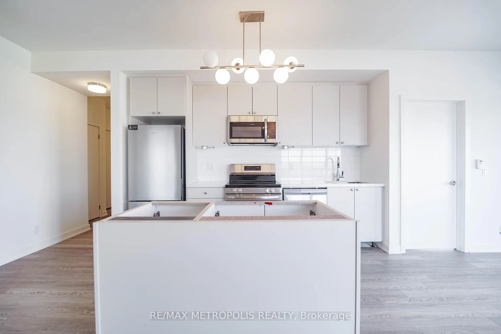 Photo 23 of Unit 1107, 51 Clarington Boulevard, Clarington, Bowmanville — HOMEH
