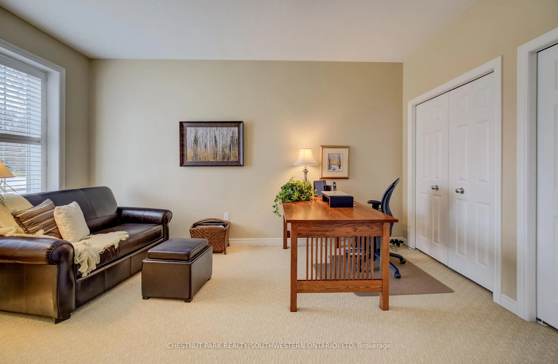 Photo 5 of 560 Springwater Drive, Waterloo — HOMEH