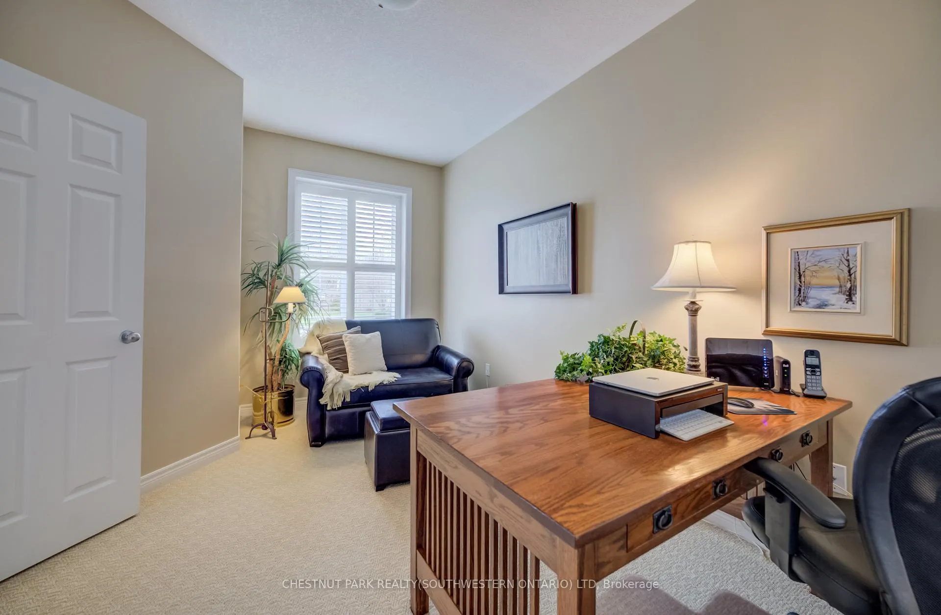 Photo 6 of 560 Springwater Drive, Waterloo — HOMEH