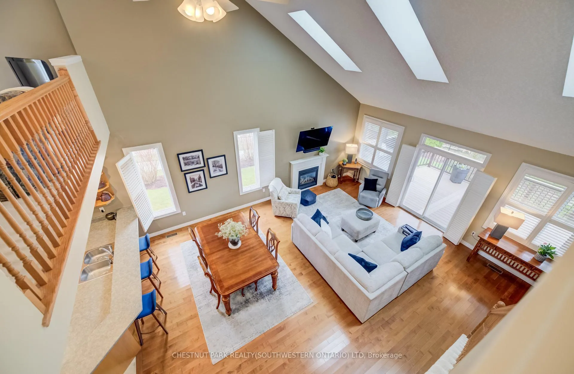 Photo 29 of 560 Springwater Drive, Waterloo — HOMEH