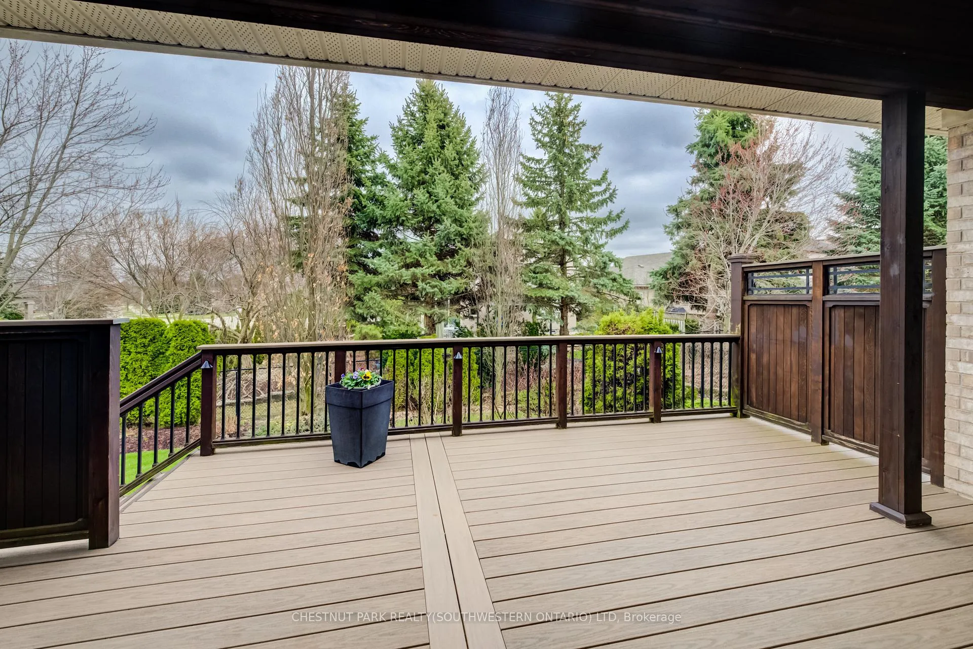 Photo 41 of 560 Springwater Drive, Waterloo — HOMEH
