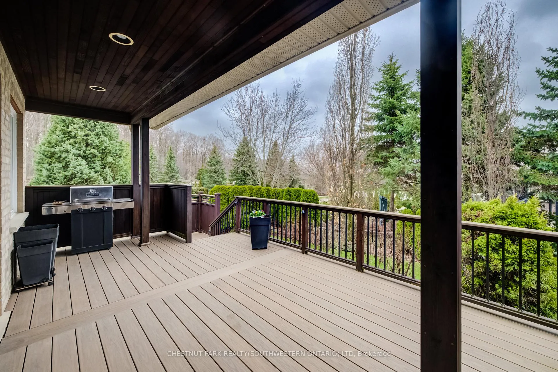 Photo 46 of 560 Springwater Drive, Waterloo — HOMEH