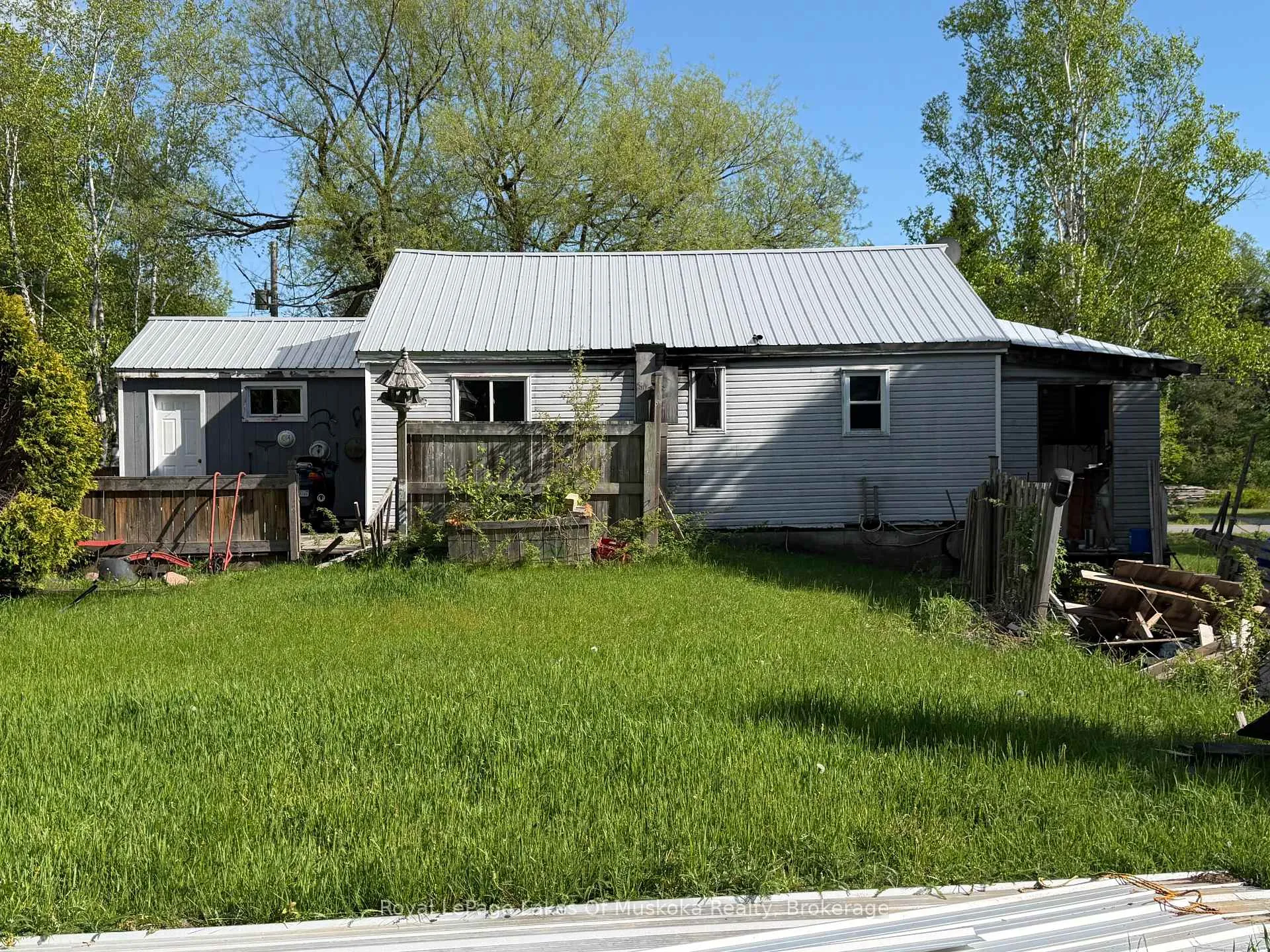 Photo 31 of 1071 Naismith Road, Bracebridge, Macaulay — HOMEH